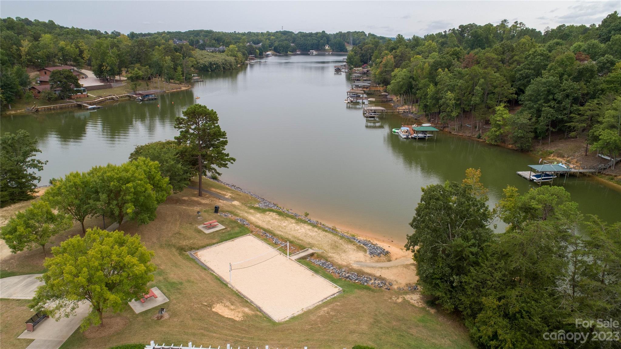 Tega Cay - Residential