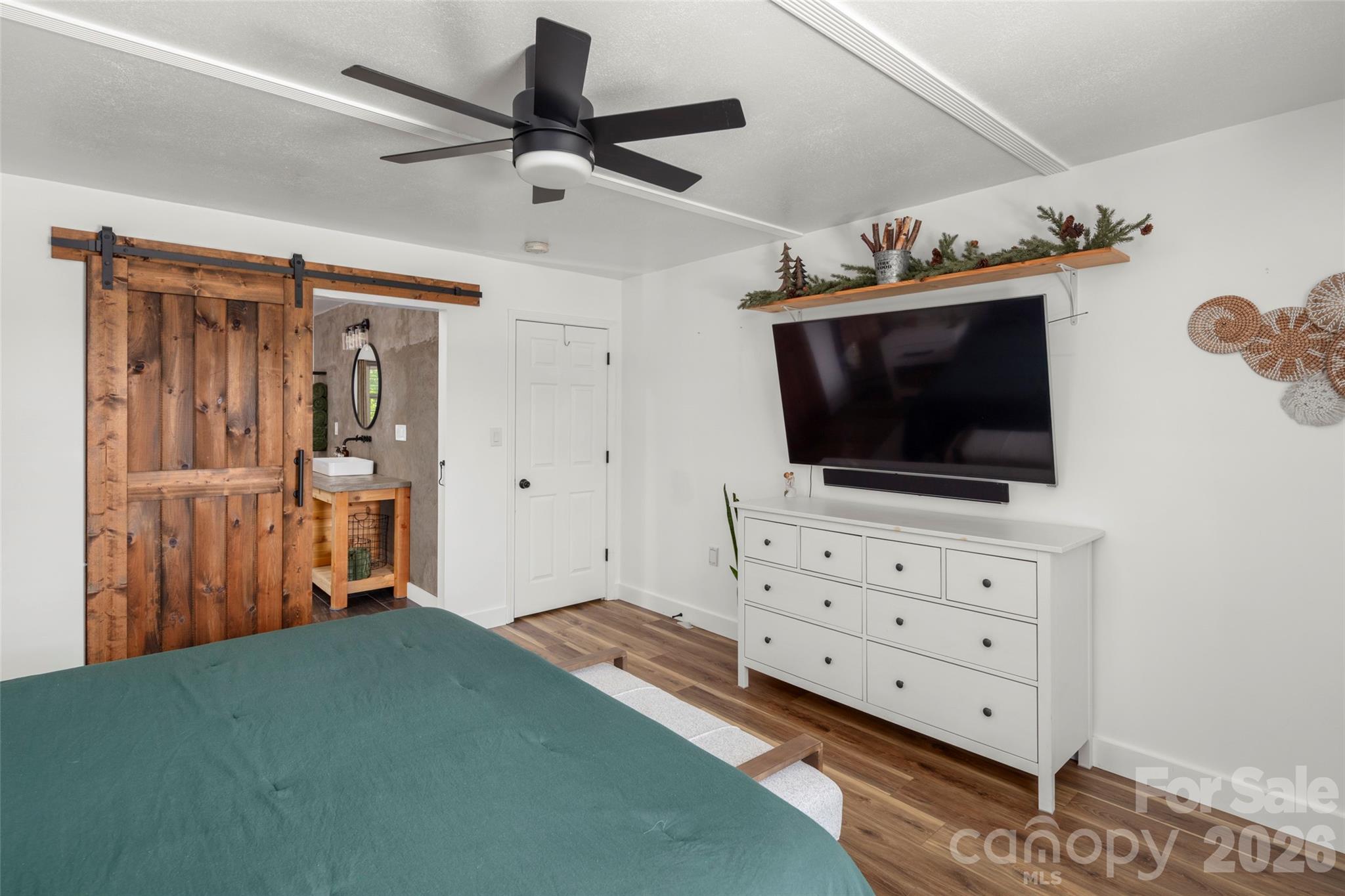 Laurel Mountain - Residential