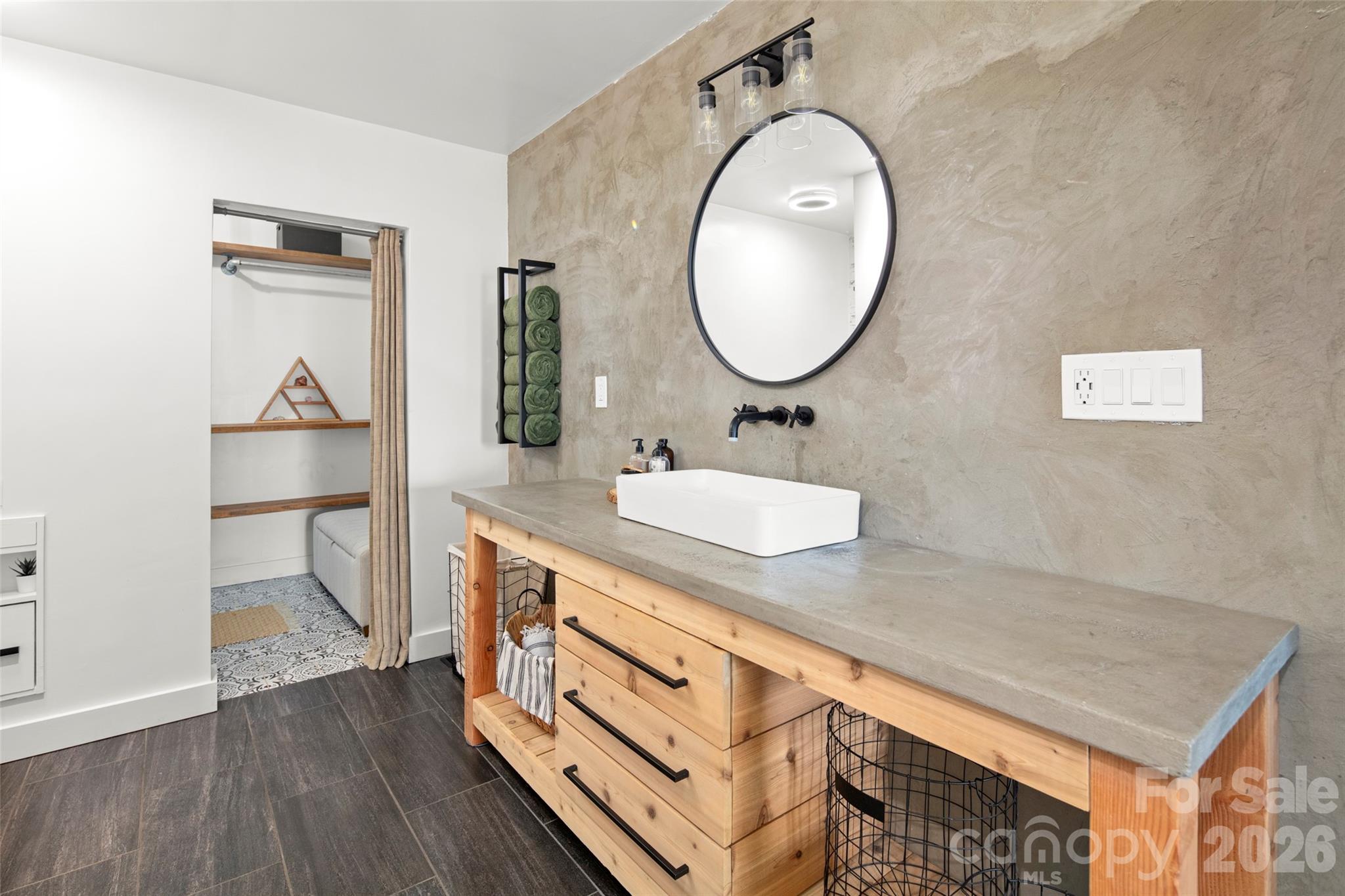 Laurel Mountain - Residential