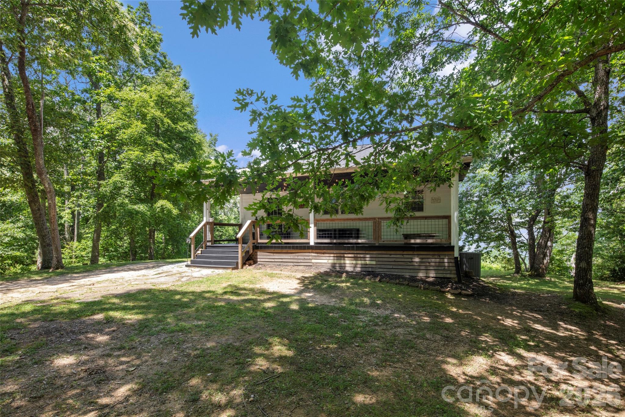 Laurel Mountain - Residential