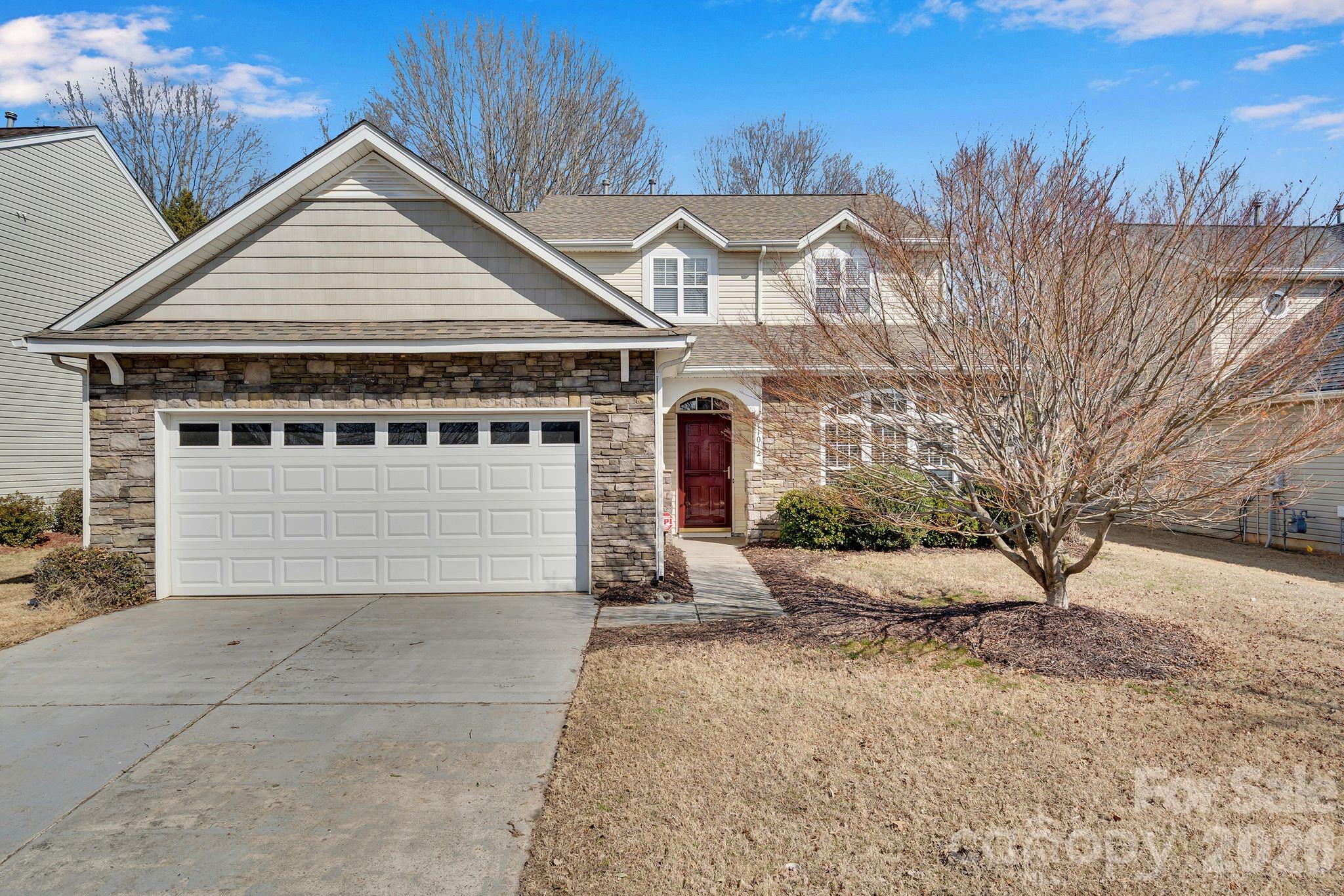 Come tour this beautiful 4 bedroom home in the highly desirable SouthHampton Commons subdivision. Upon entry you will notice an abundance of natural light, hardwood flooring and an open floor plan. The main floor offers a spacious kitchen with granite countertops, 42in cabinetry and bar area. Breakfast area overlooks a private fenced backyard for entertaining and relaxing. Primary bedroom is on the main floor with large bathroom featuring garden tub and shower, dual vanities and walk in closet. Upstairs includes 3 spacious bedrooms with a large loft. Close proximity to Blakeny and Rea Farms shopping and dining, medical and more. Great walkability, Close to award winning schools.  Set up a showing today!!