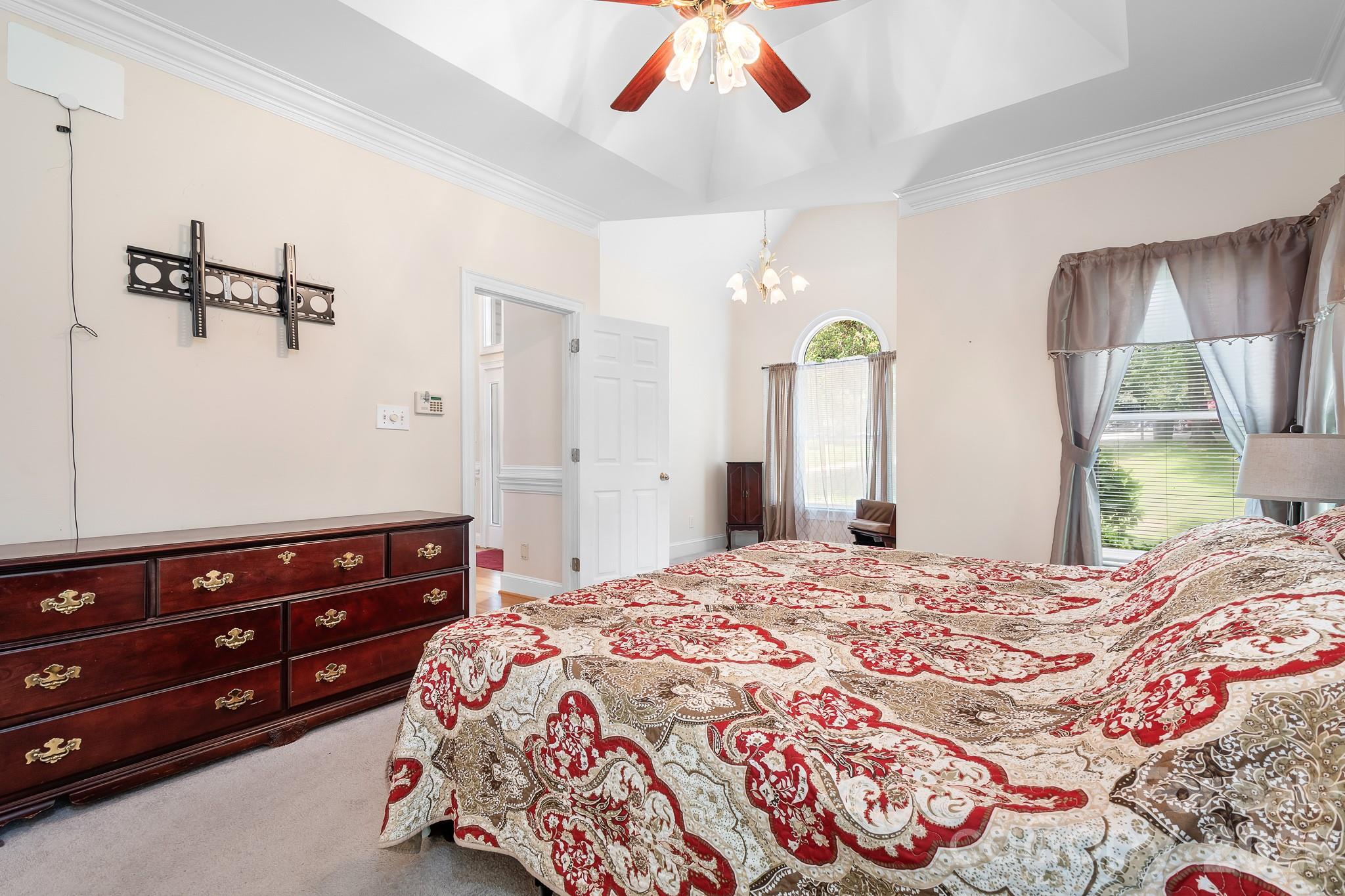 Pinecroft - Residential