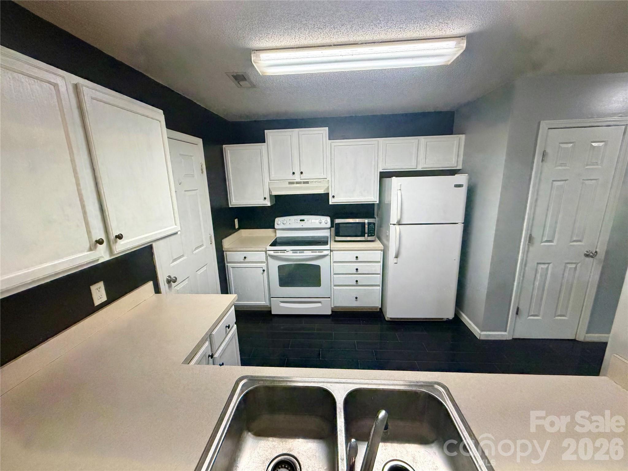Windward Oaks - Residential