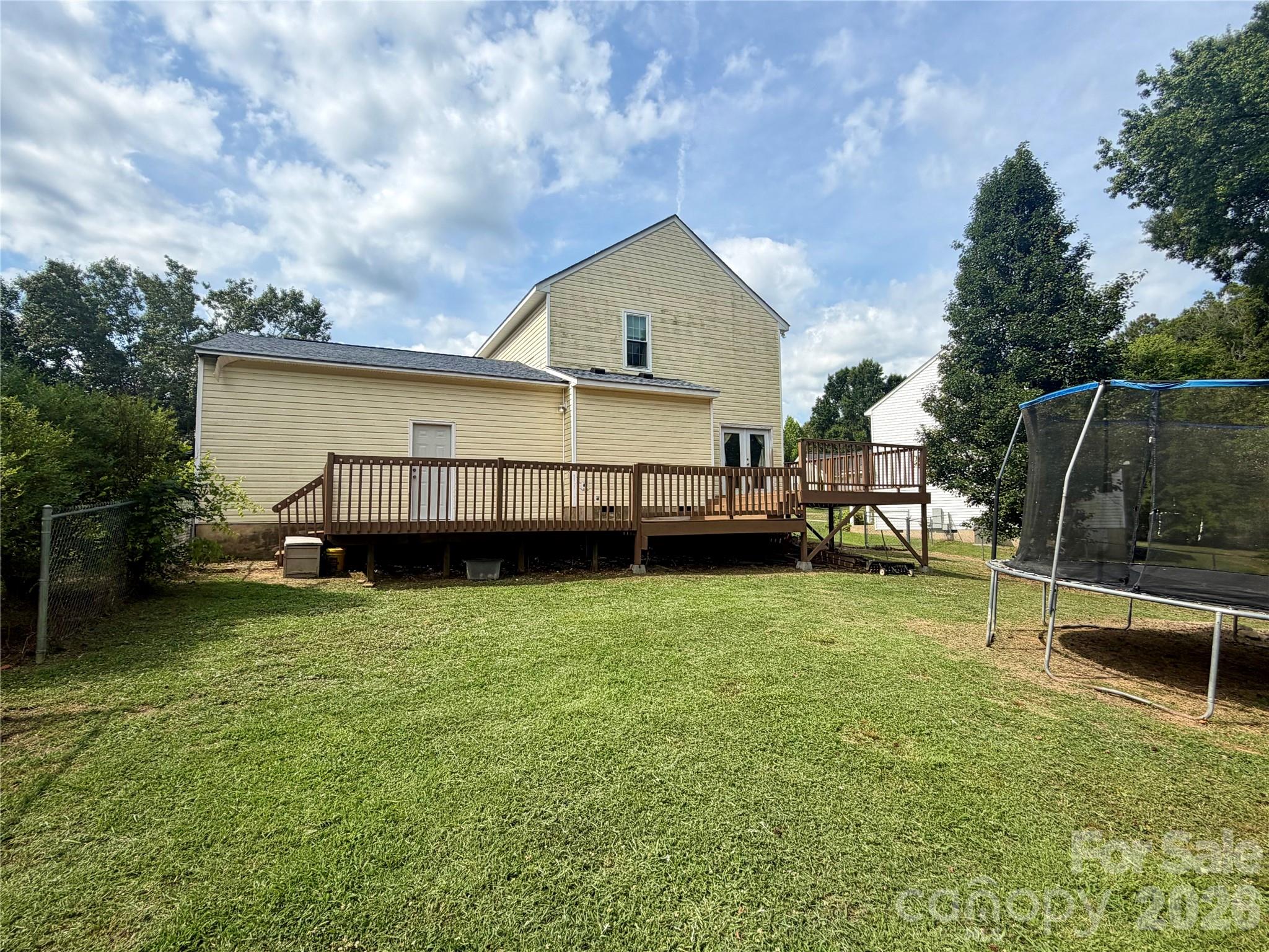 Windward Oaks - Residential