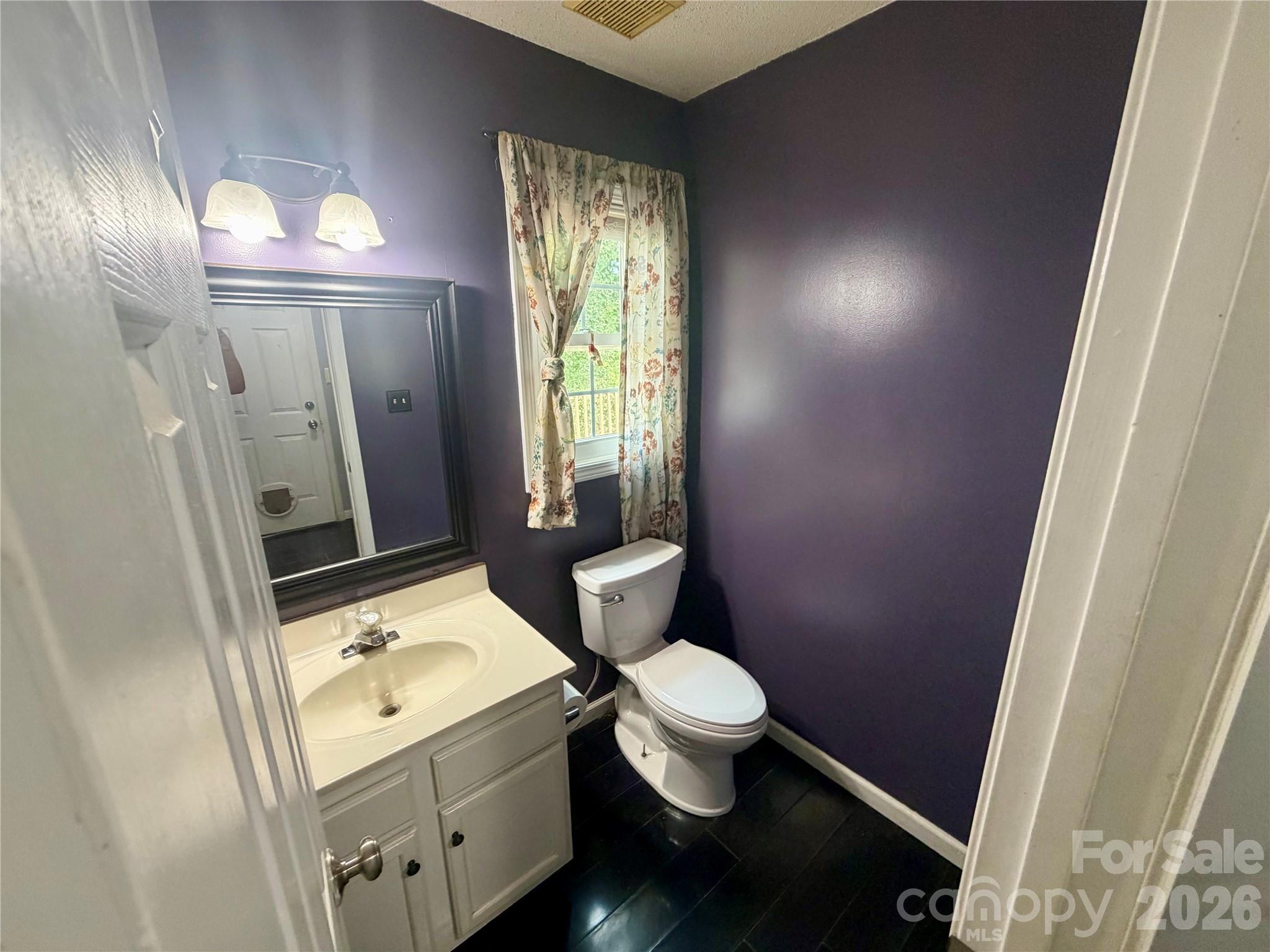 Windward Oaks - Residential