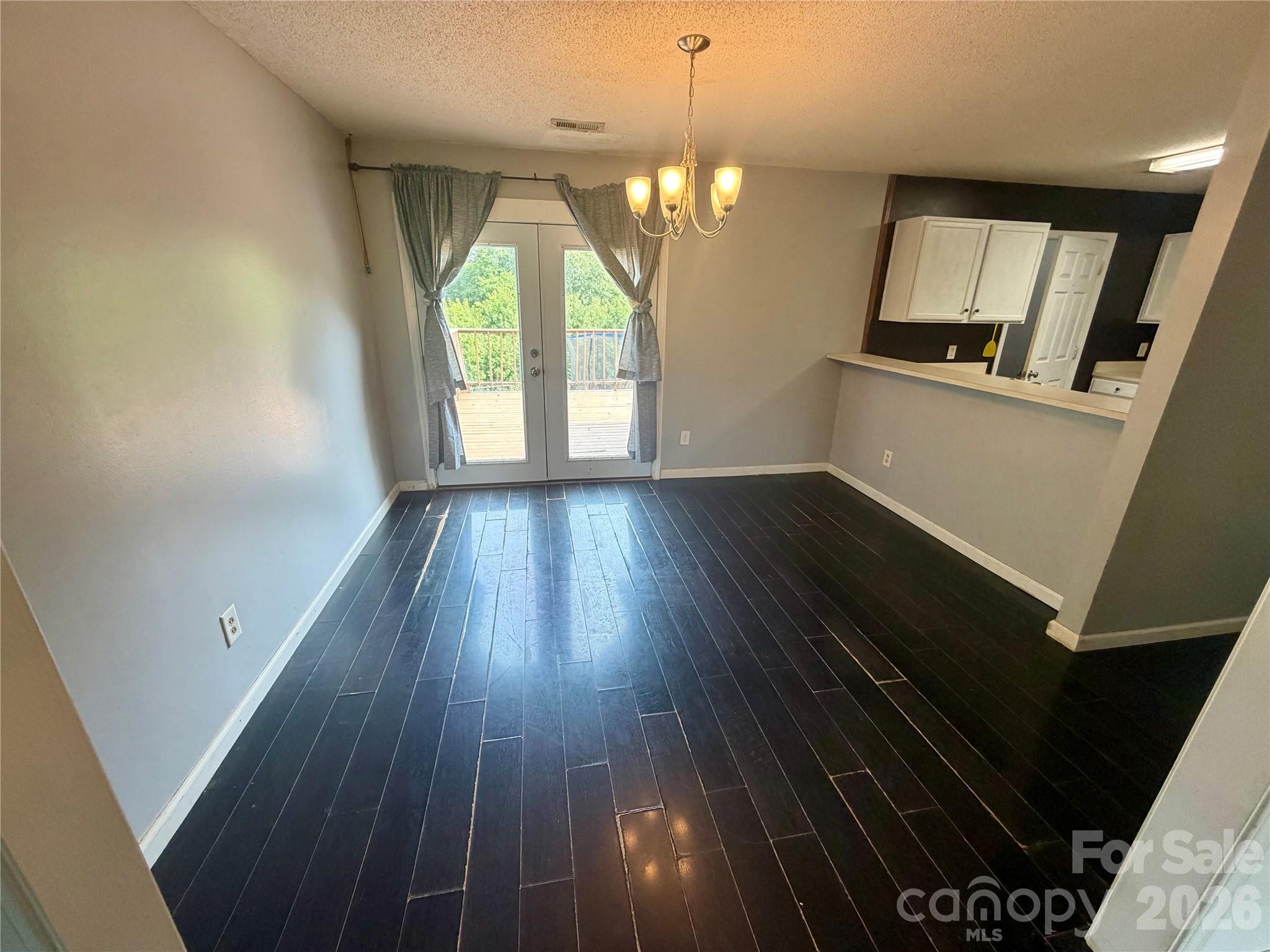 Windward Oaks - Residential