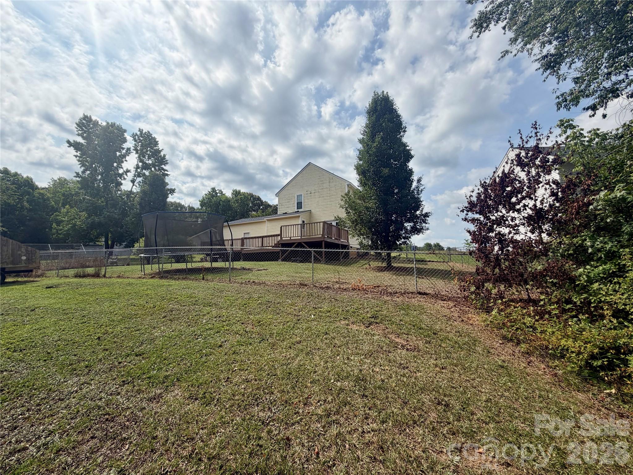Windward Oaks - Residential