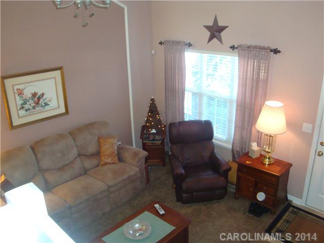 Windsor Trace - Residential