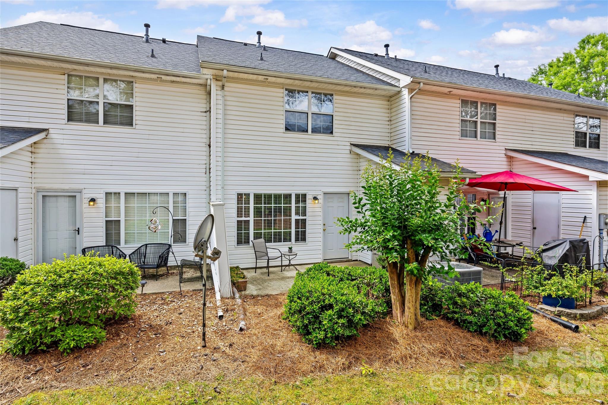 Melrose Townhomes - Residential