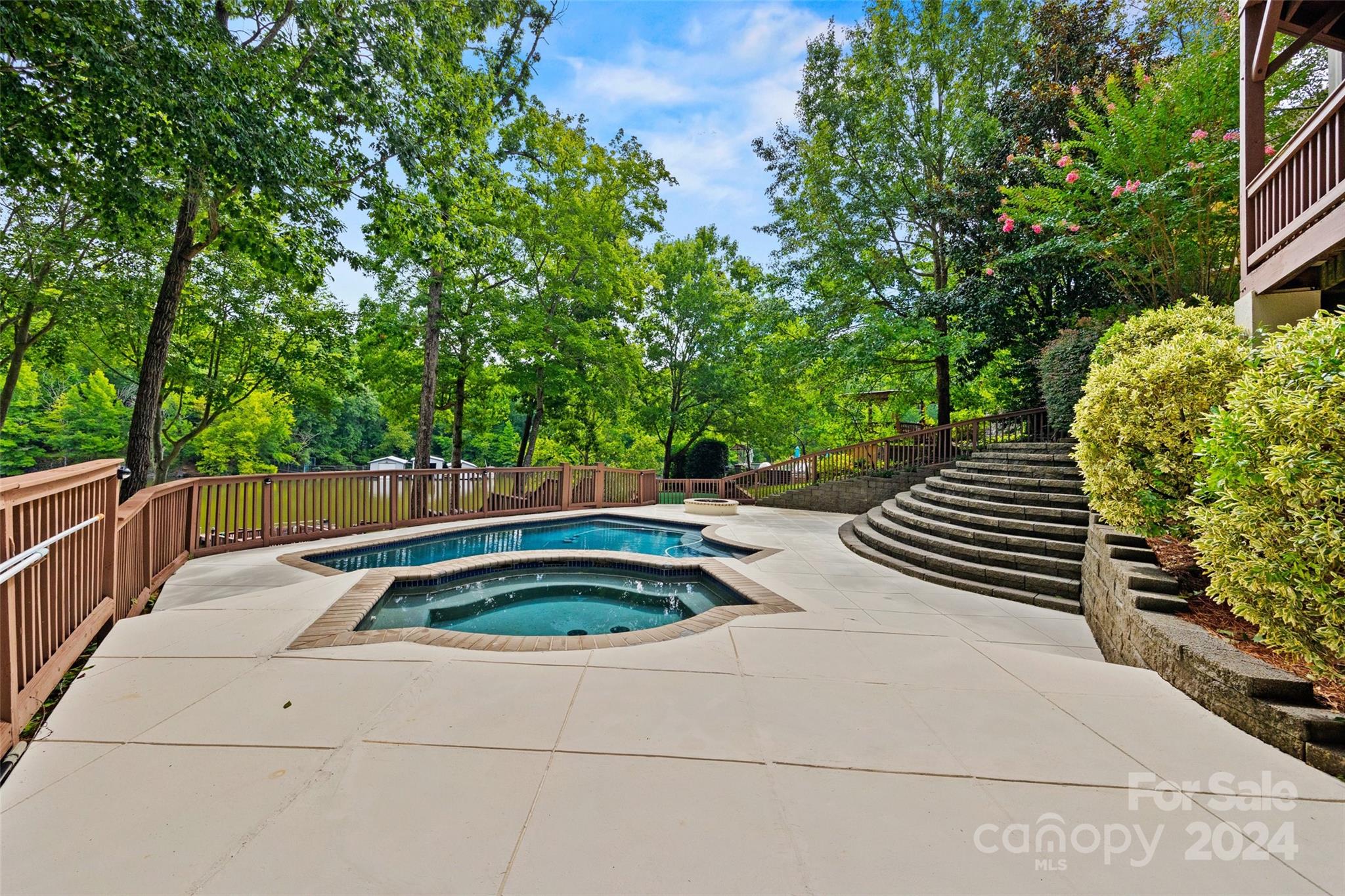 Riverpointe - Residential