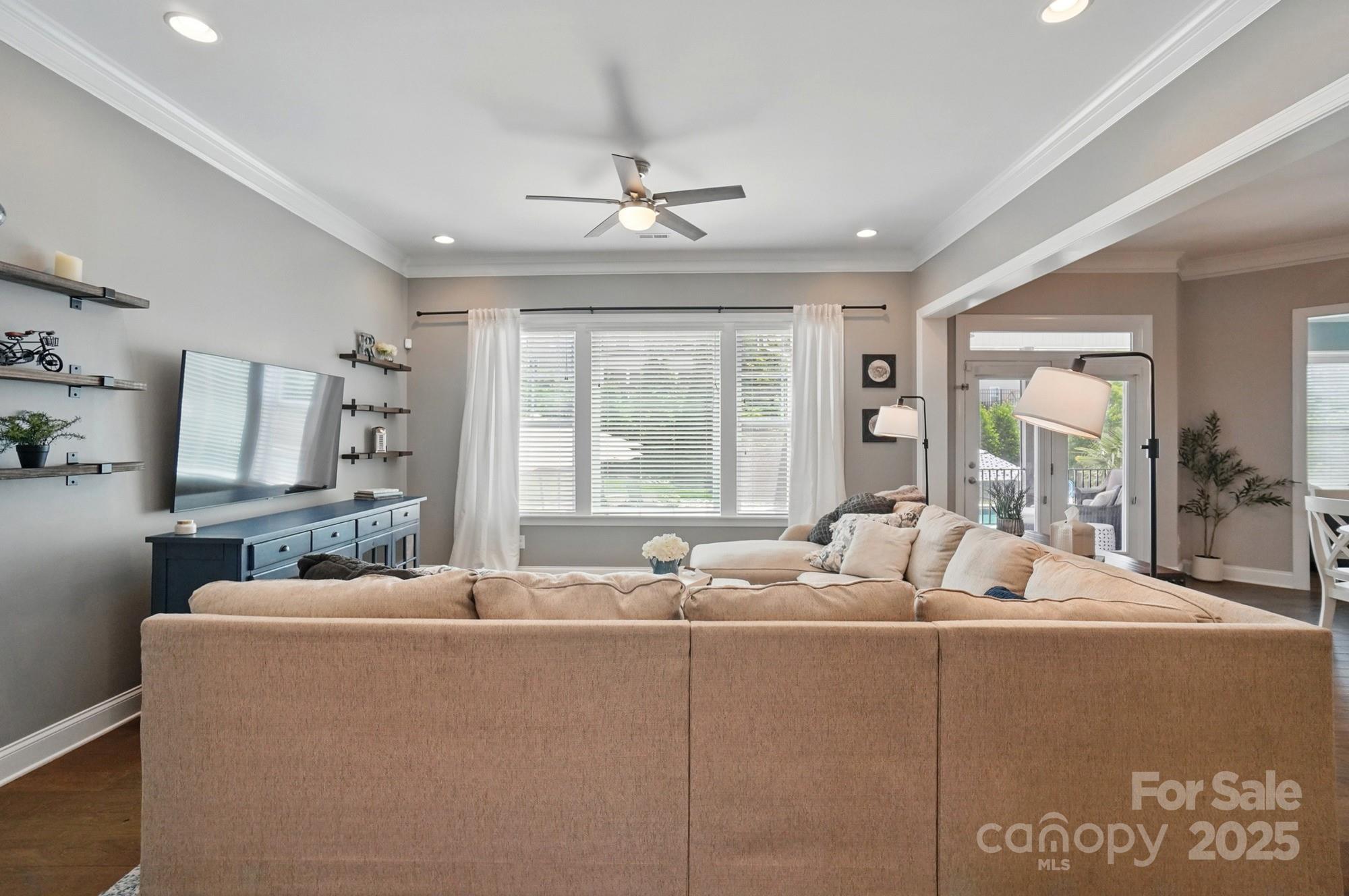 The Manors at Lake Ridge - Residential