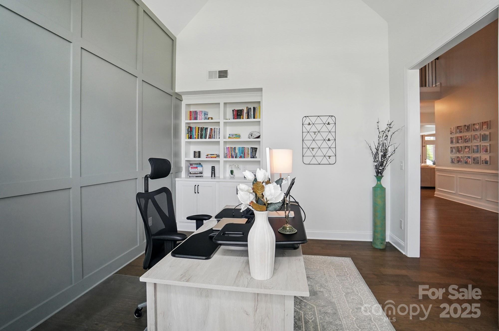 The Manors at Lake Ridge - Residential