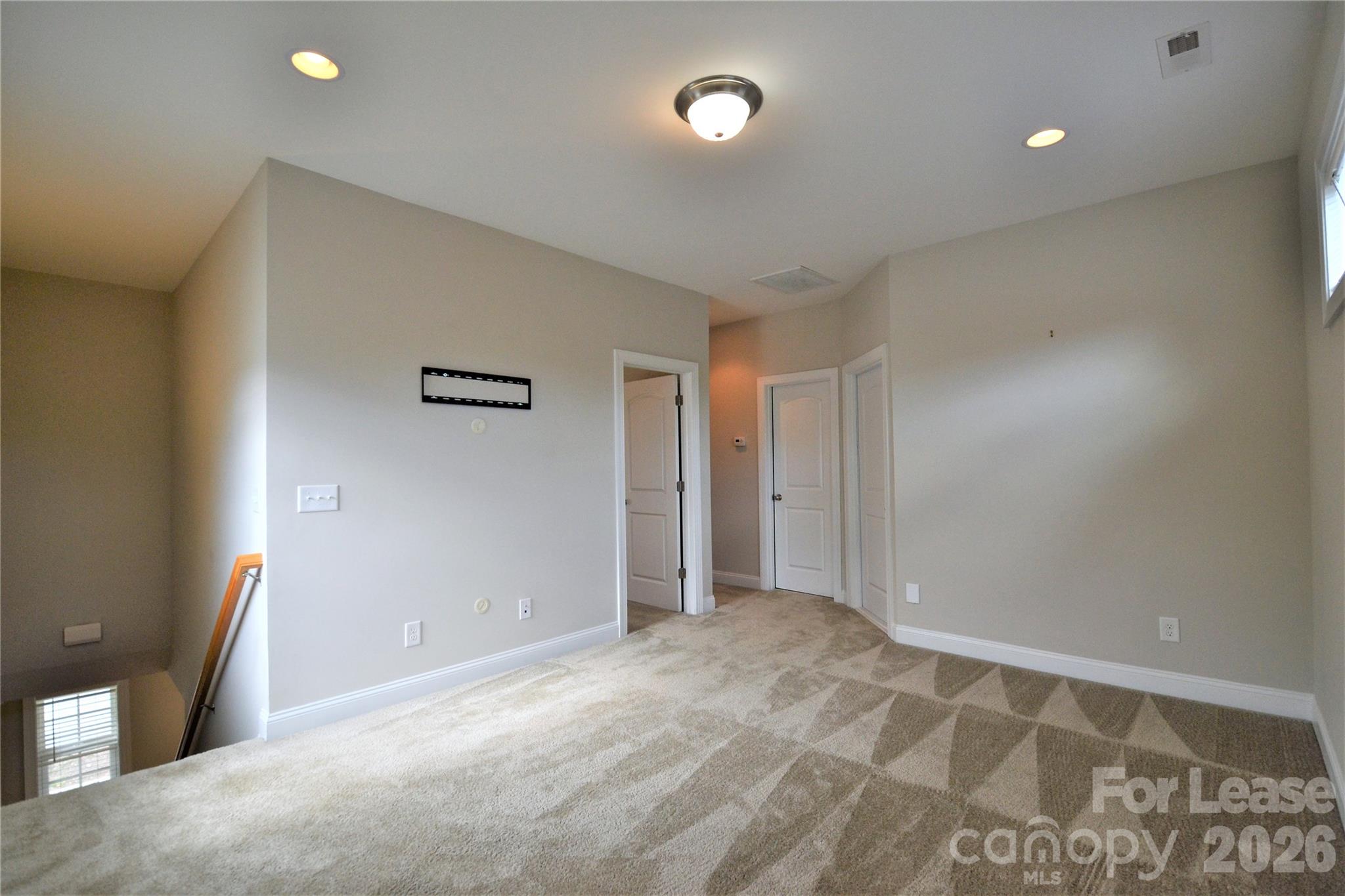 Antiquity - Residential Lease