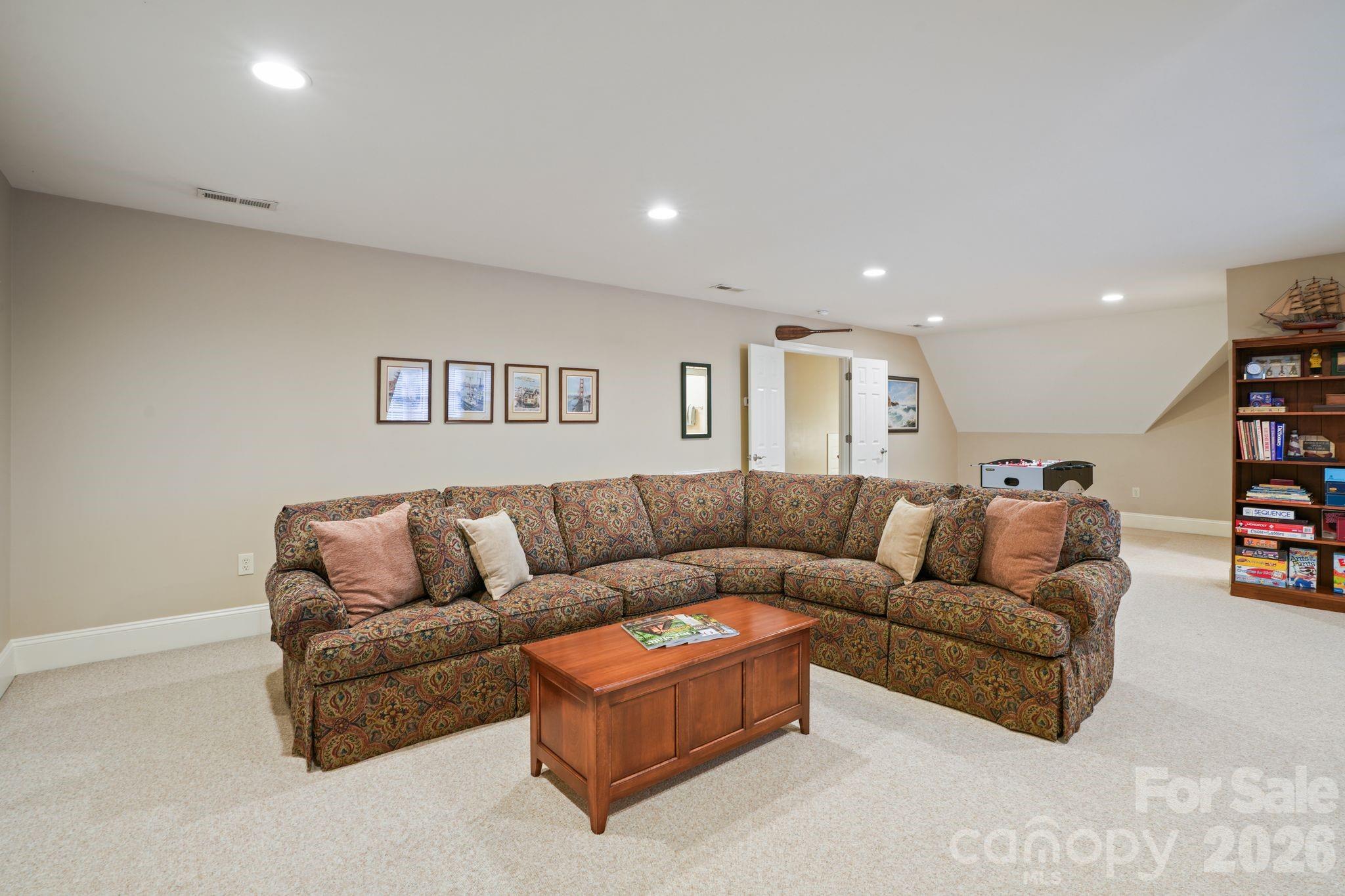 Sailview - Residential