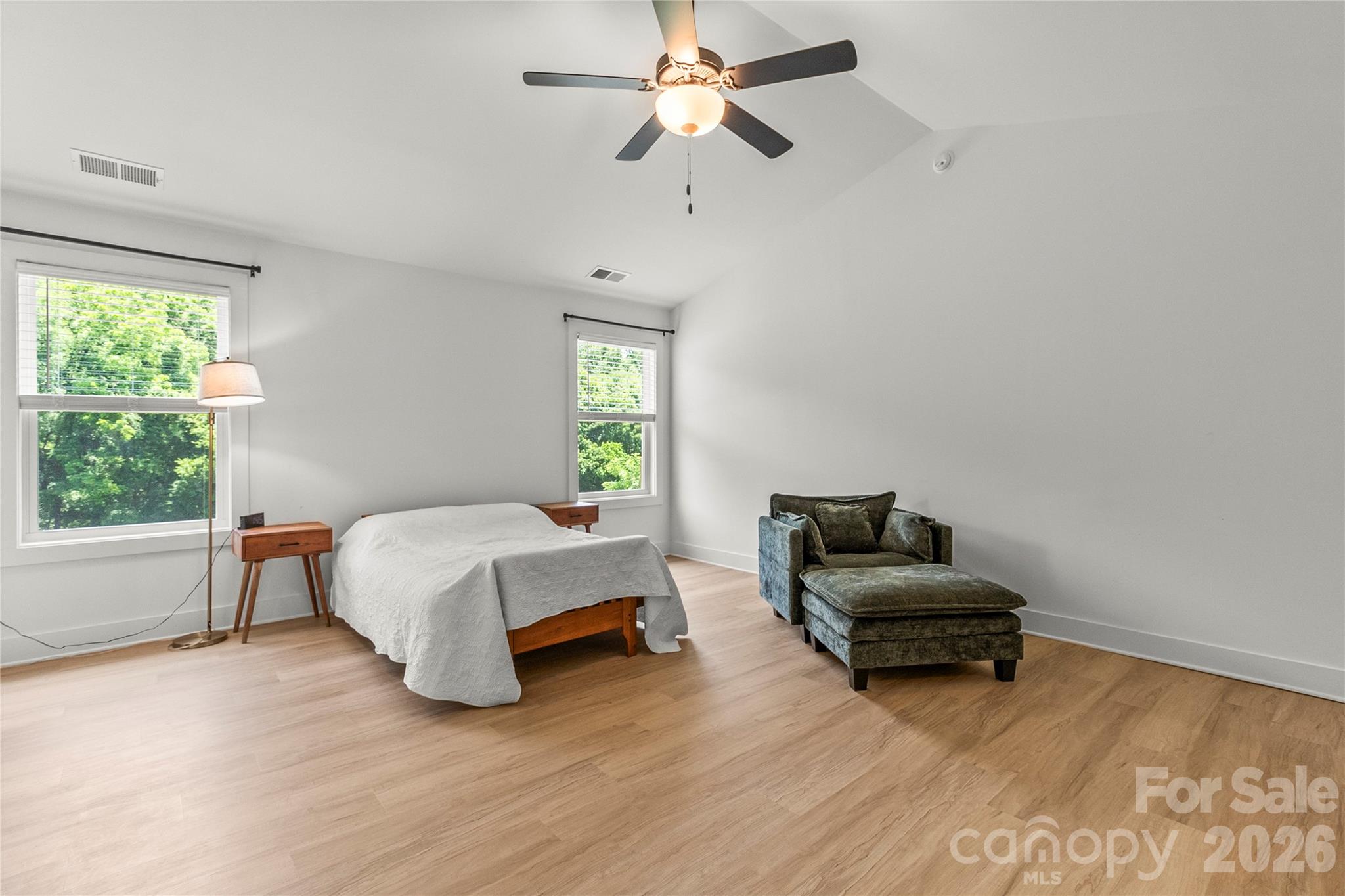 Lincoln Greens - Residential