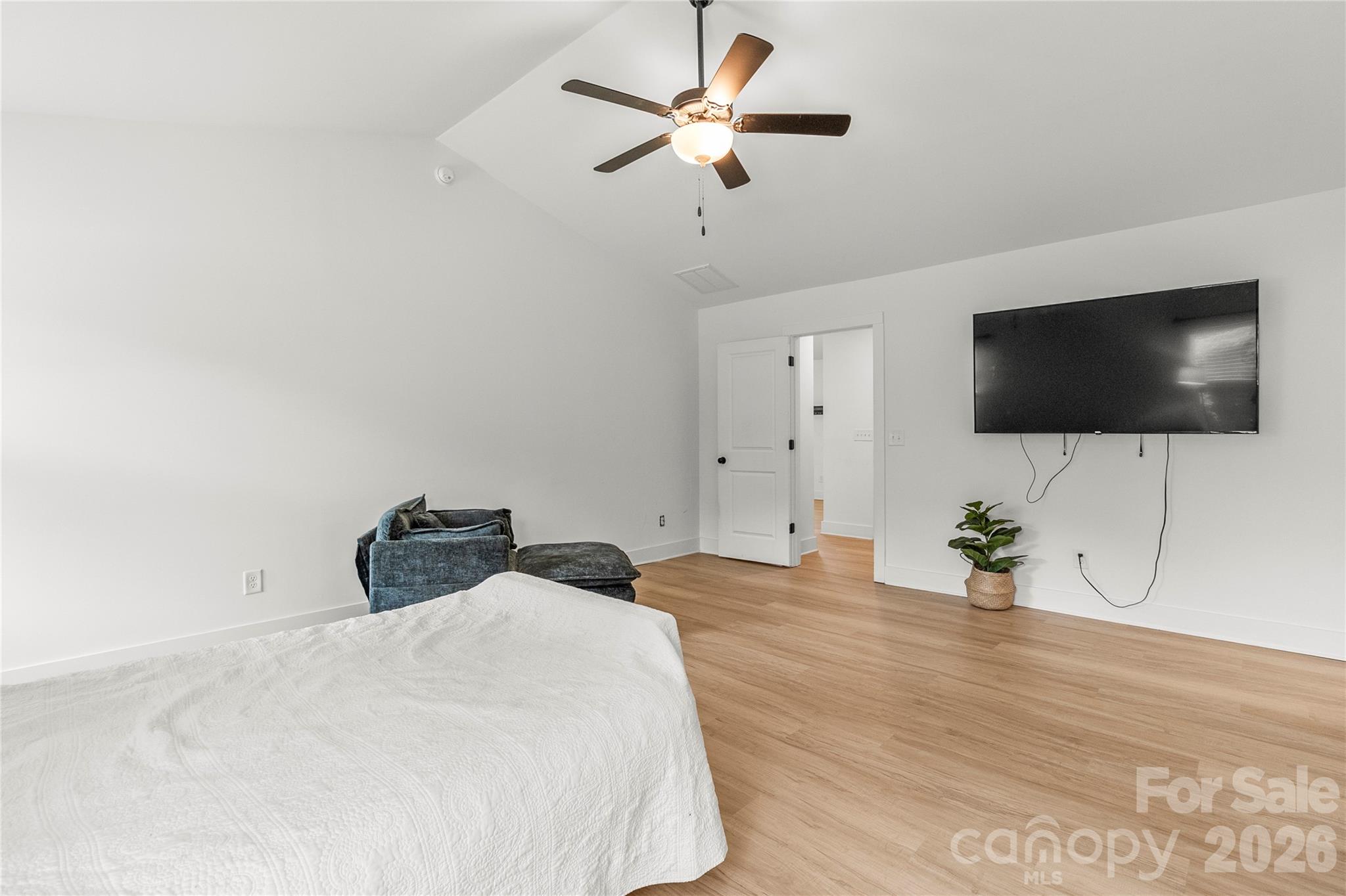 Lincoln Greens - Residential