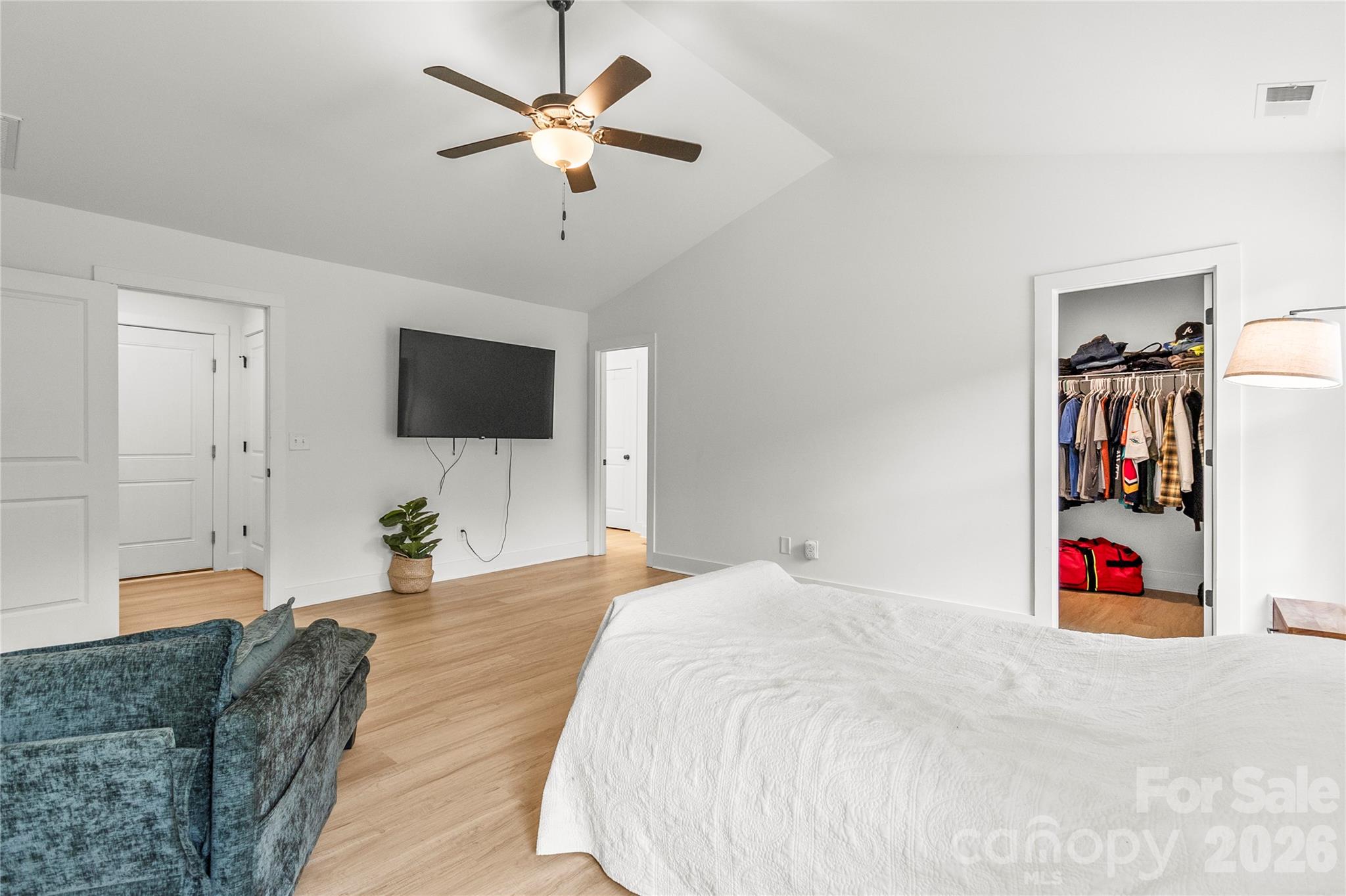 Lincoln Greens - Residential