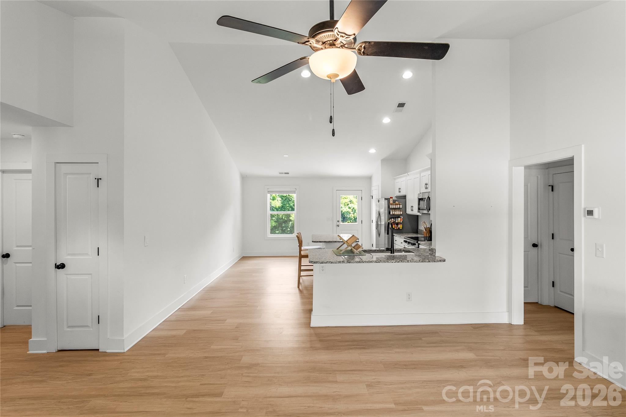 Lincoln Greens - Residential