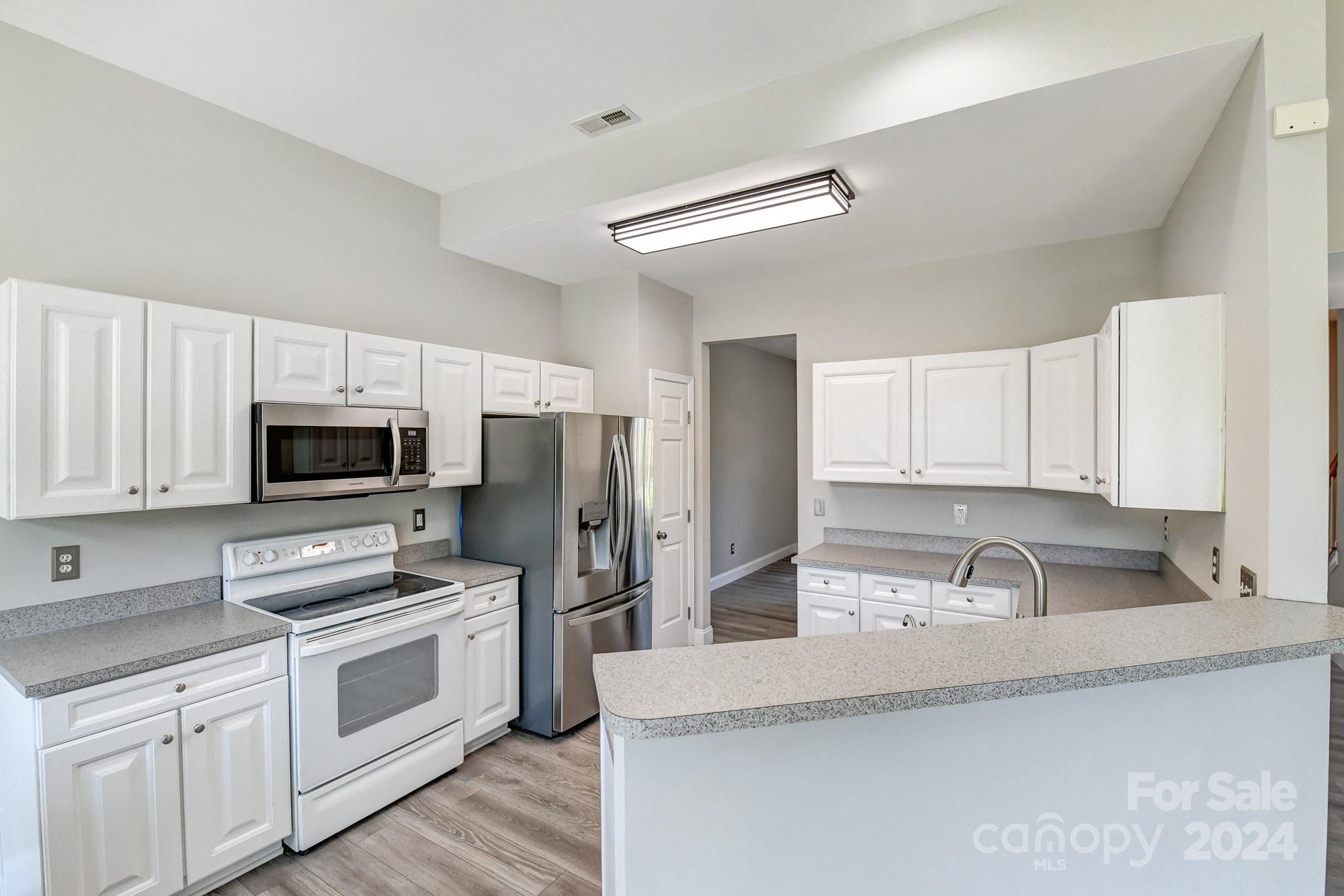 Autumn Cove At Lake Wylie - Residential