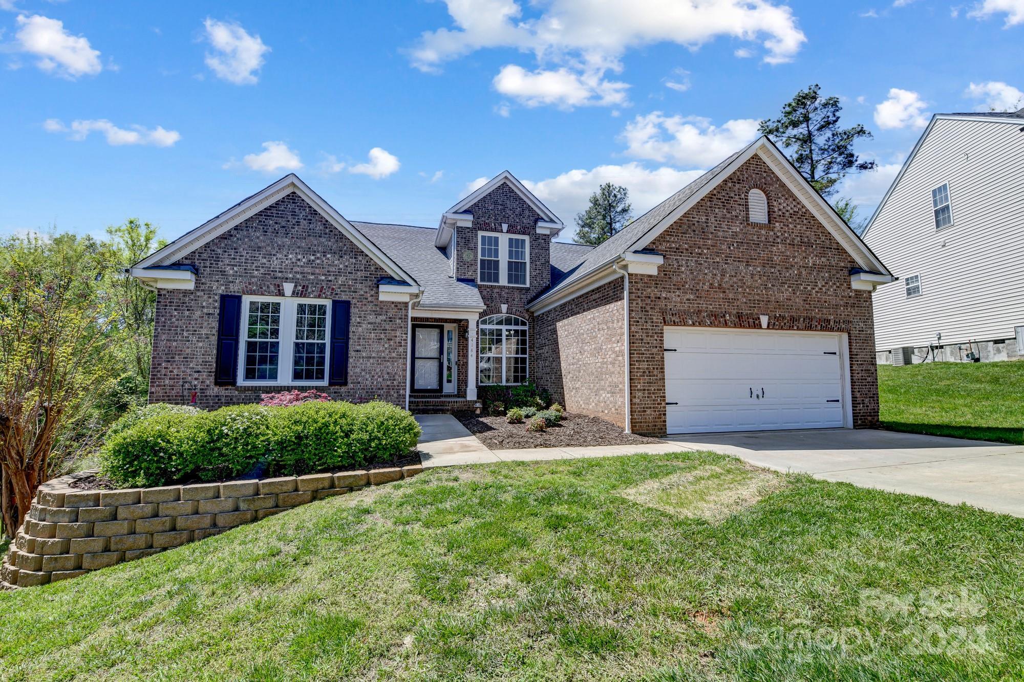 Autumn Cove At Lake Wylie - Residential