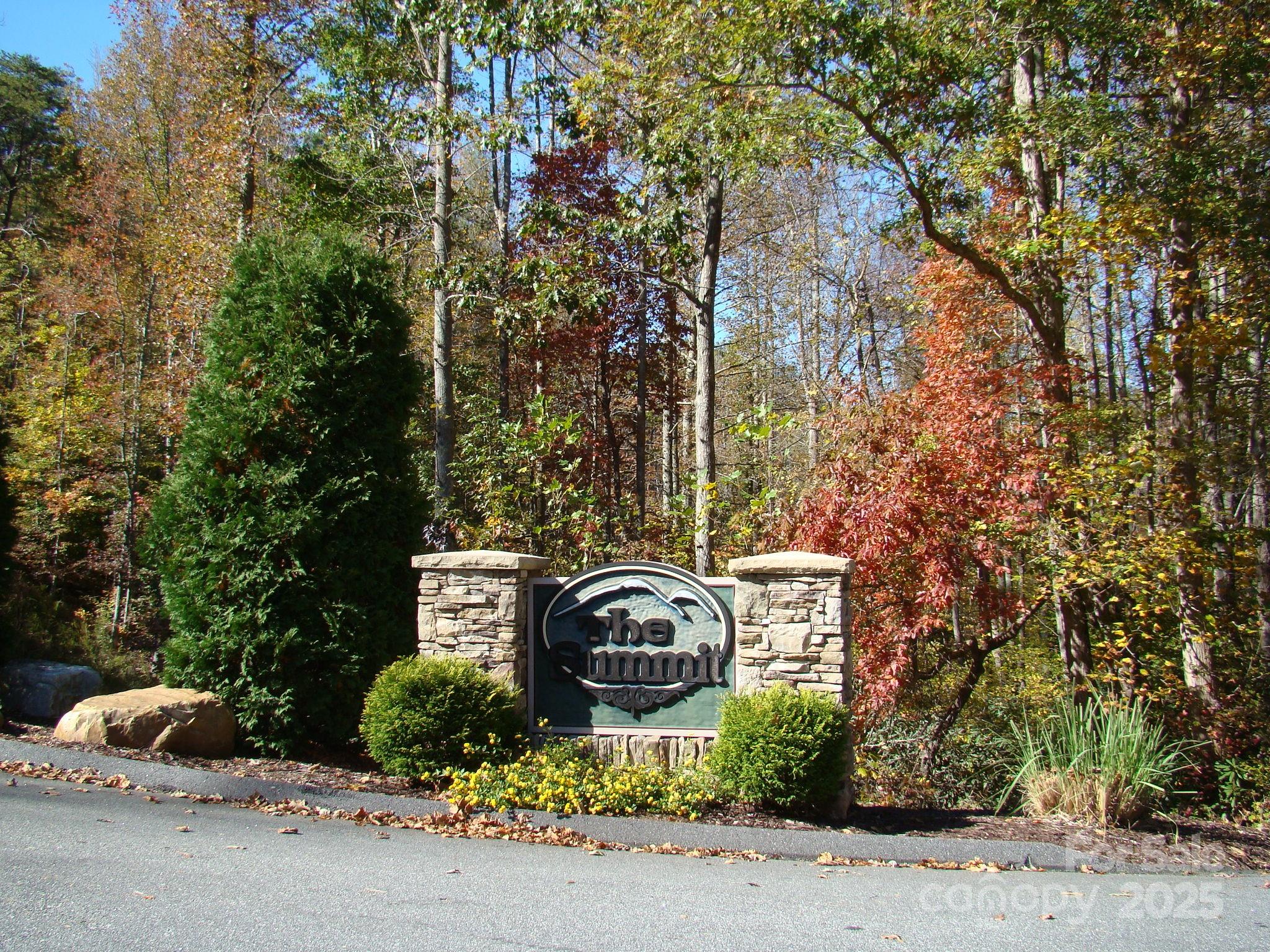 The Summit - Land