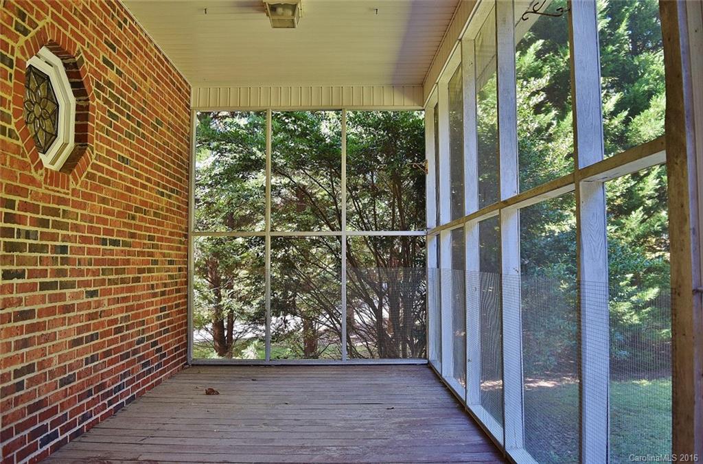 Forest Hills - Residential