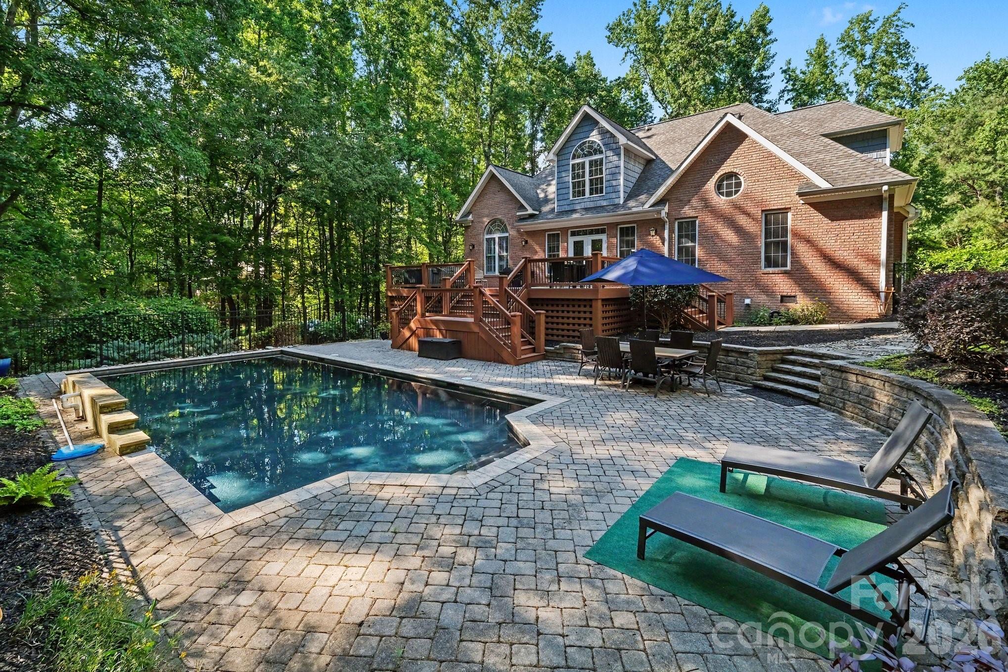 Hickory Ridge - Residential