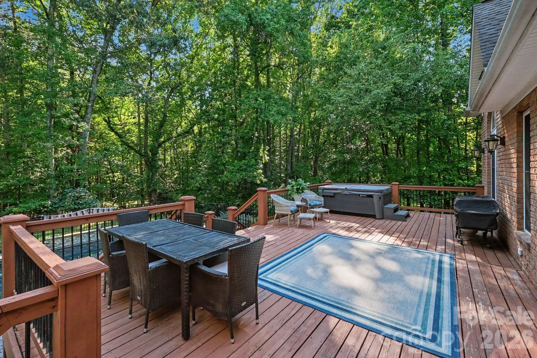 Hickory Ridge - Residential