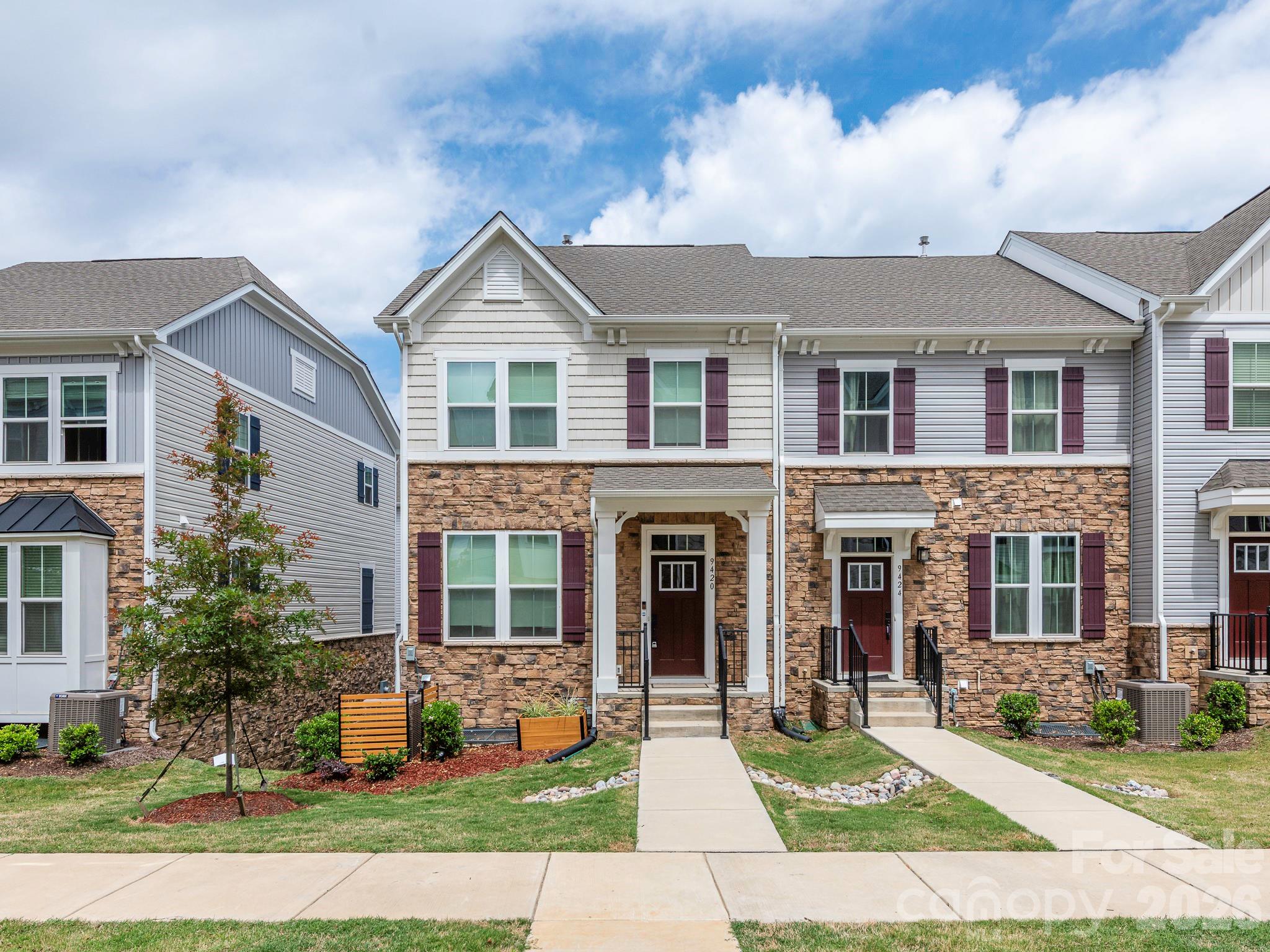 The Towns at Mallard Mills - Residential