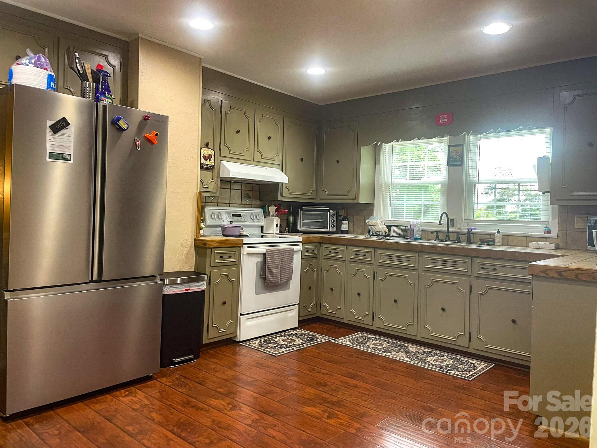 Sunnyside - Residential