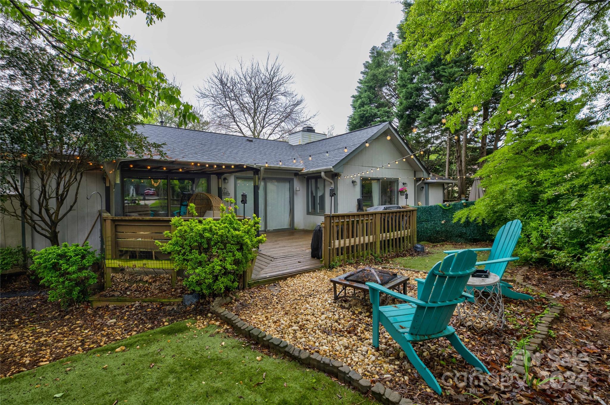 Tega Cay - Residential