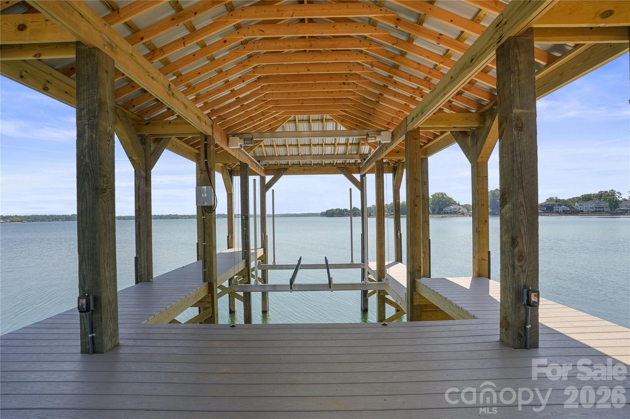 Country Club Shores - Residential
