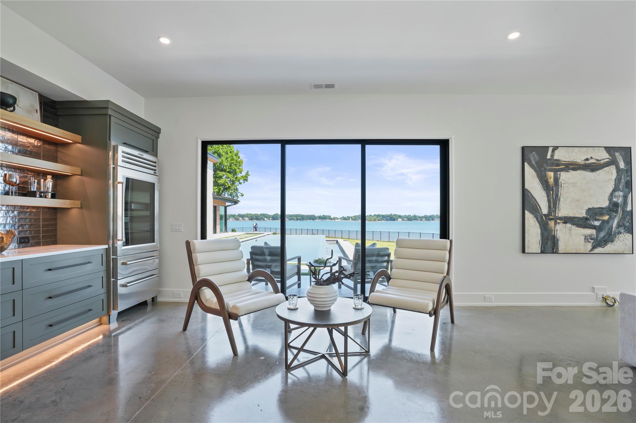 Country Club Shores - Residential