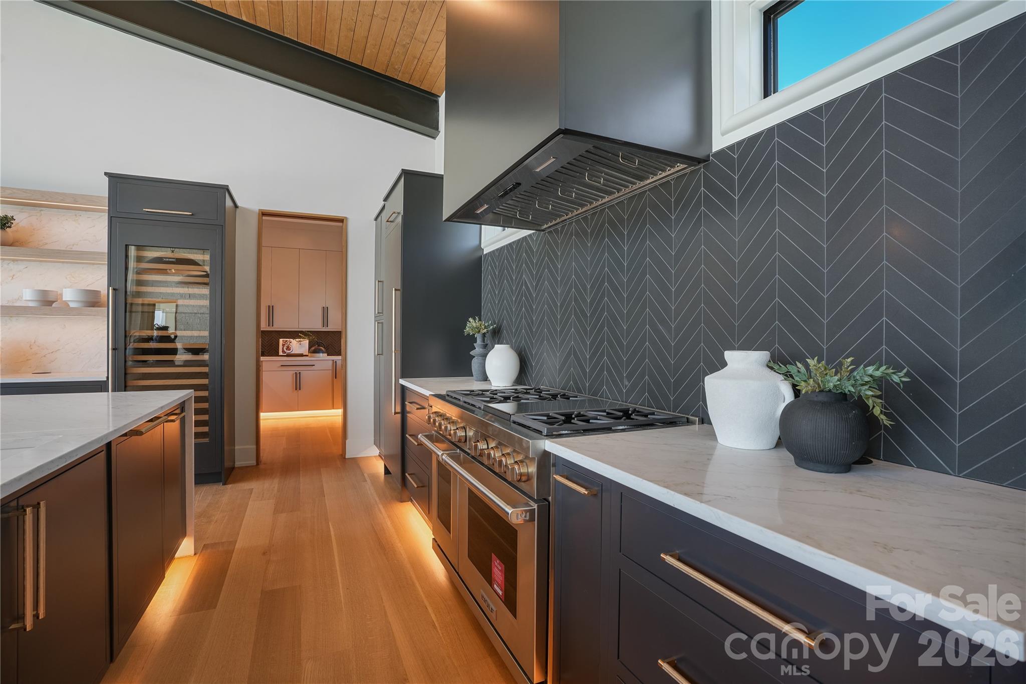 Country Club Shores - Residential