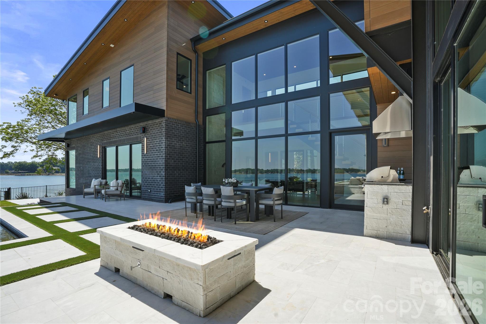 Country Club Shores - Residential