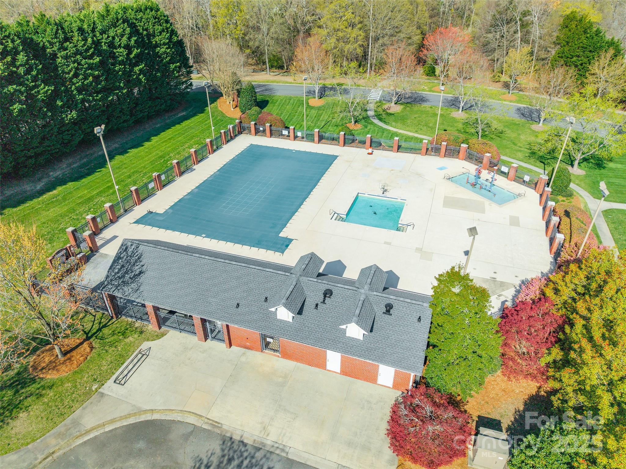 Laurel Creek - Residential