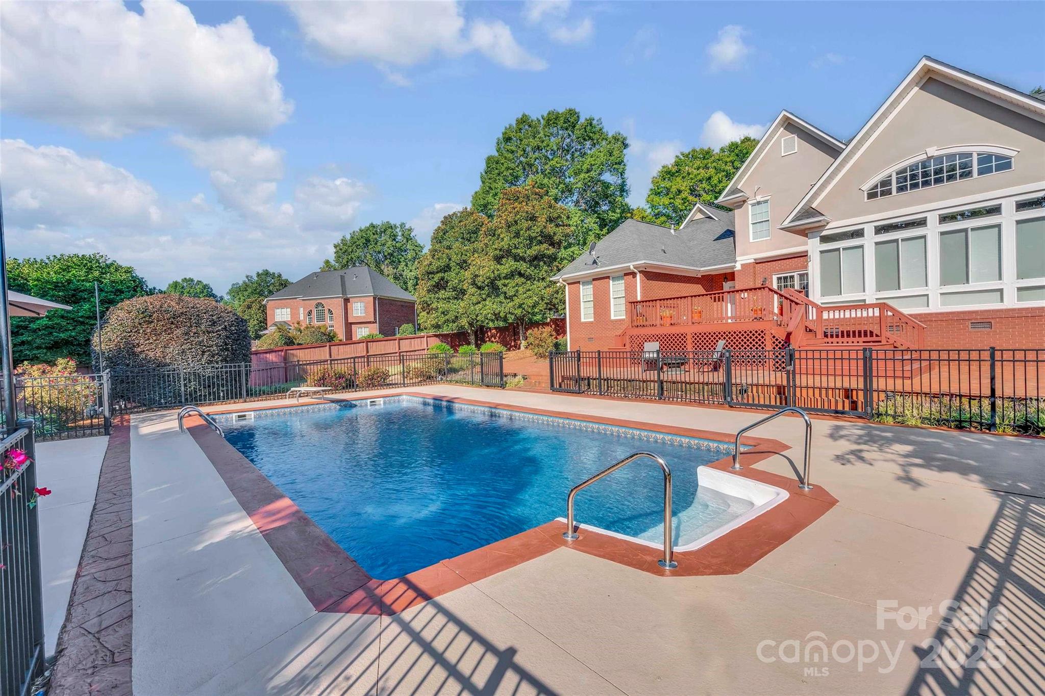 Turtle Creek - Residential