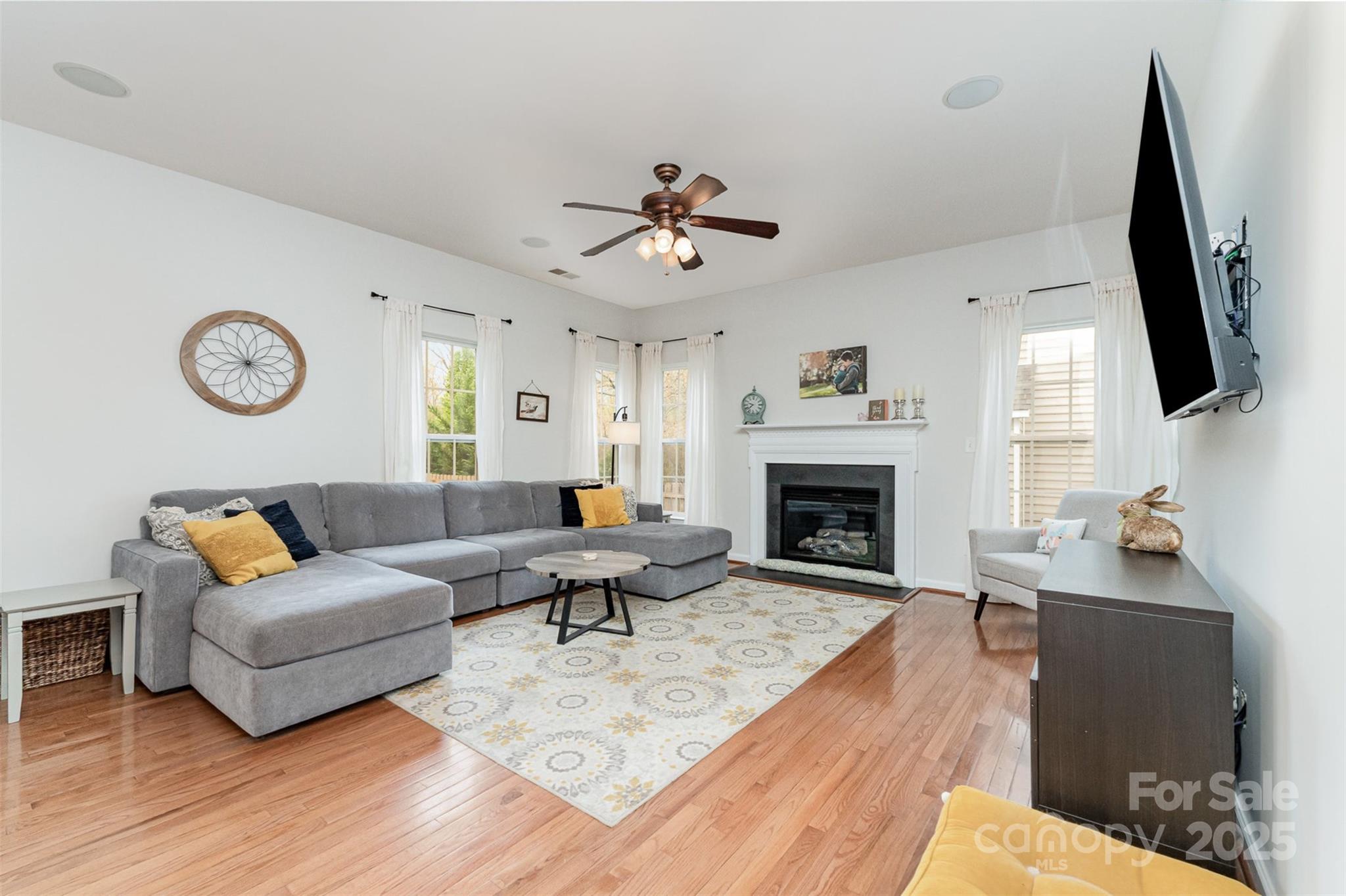 Autumn Cove At Lake Wylie - Residential