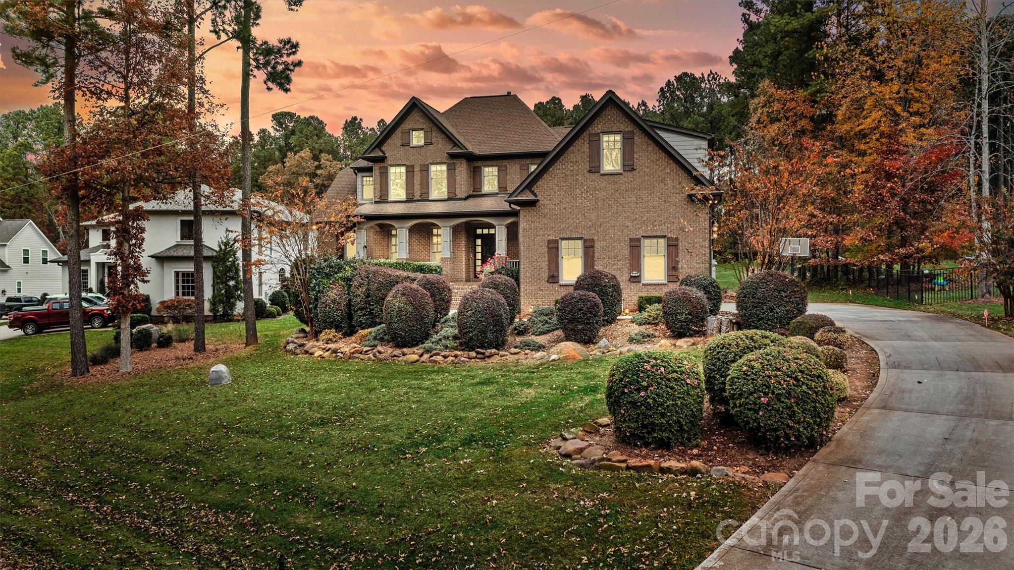 Woodleaf - Residential