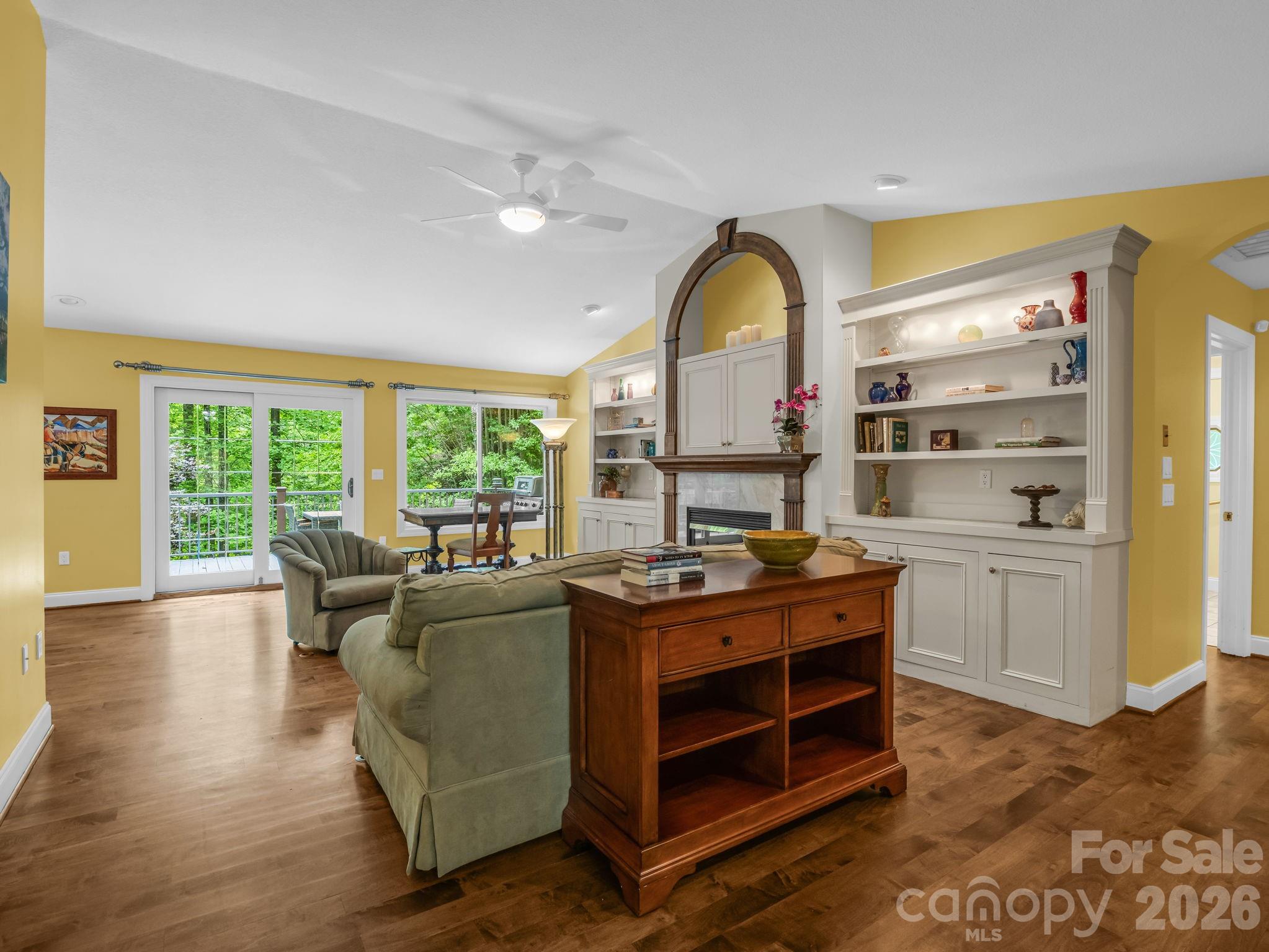 Rumbling Bald on Lake Lure - Residential