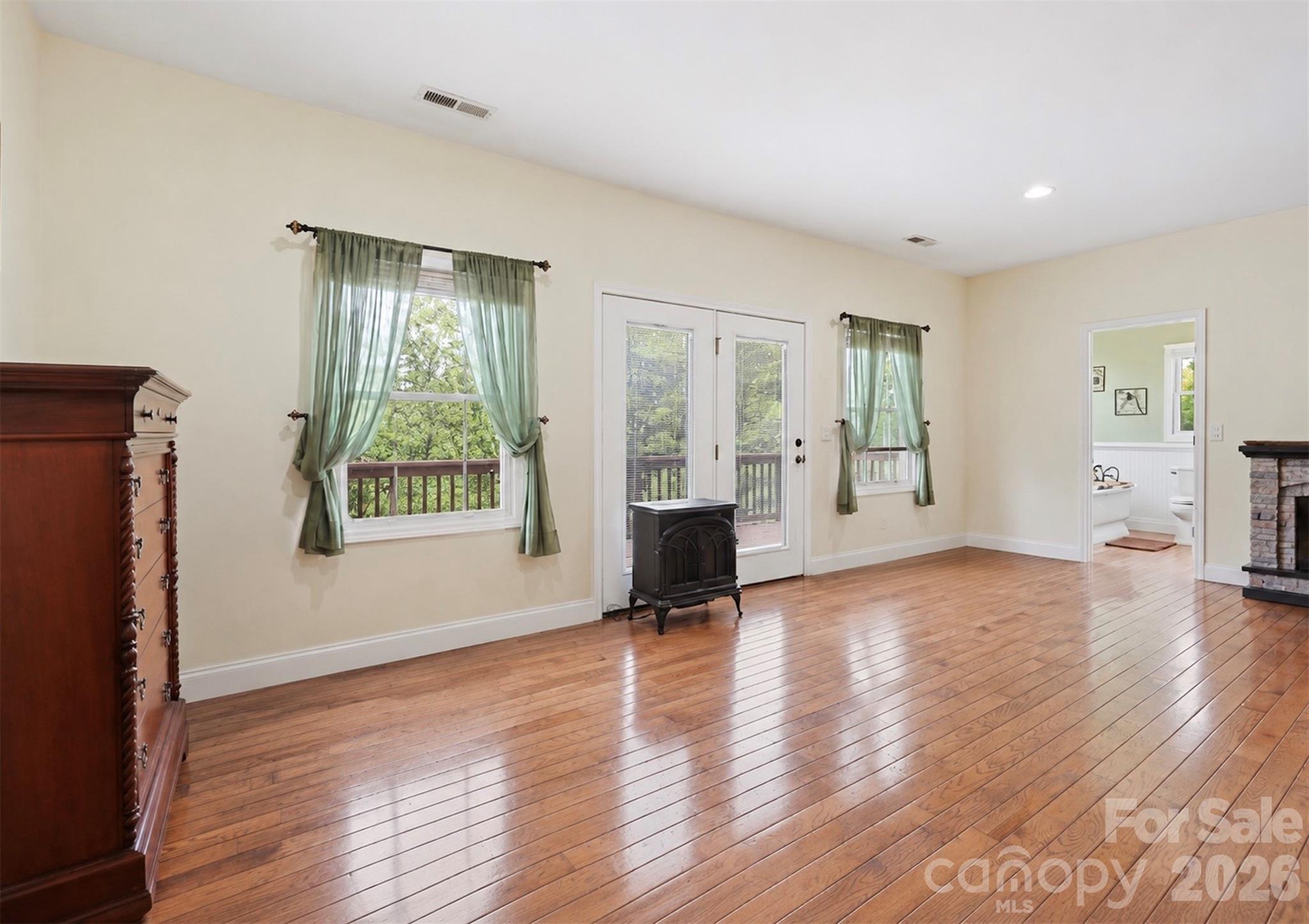 Woodbine Acres - Residential