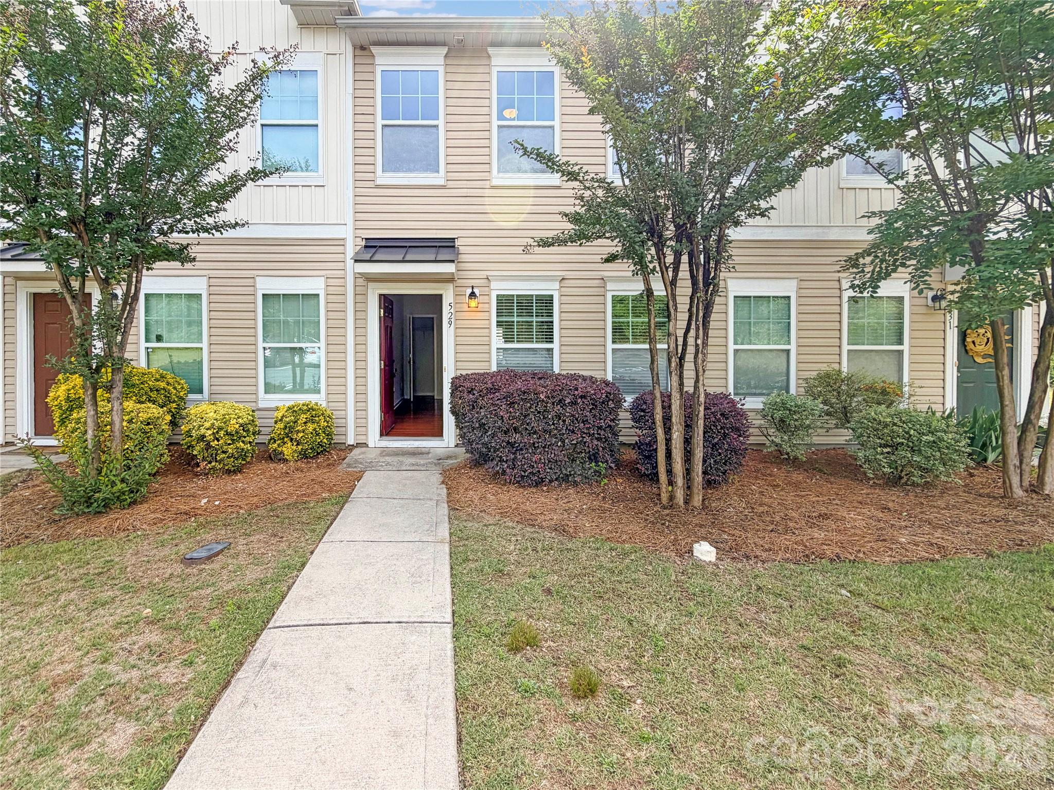 Beautiful townhome in Fort Mill featuring an open floor plan, spacious living areas, and a private backyard. Conveniently located near shopping, dining, schools, and major highways. A great opportunity to enjoy low-maintenance living in a desirable location!