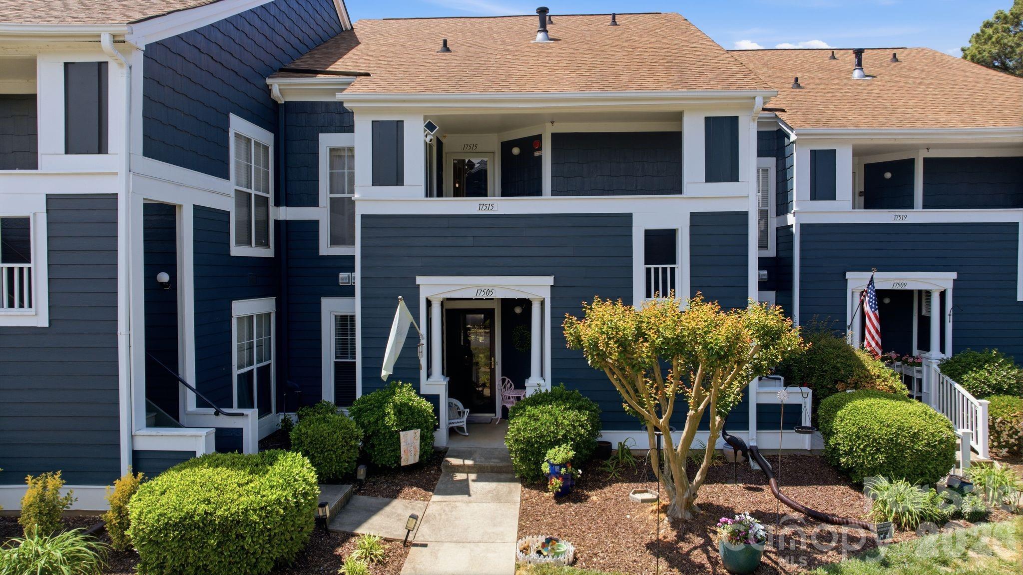 Vineyard Point Bayview - Residential