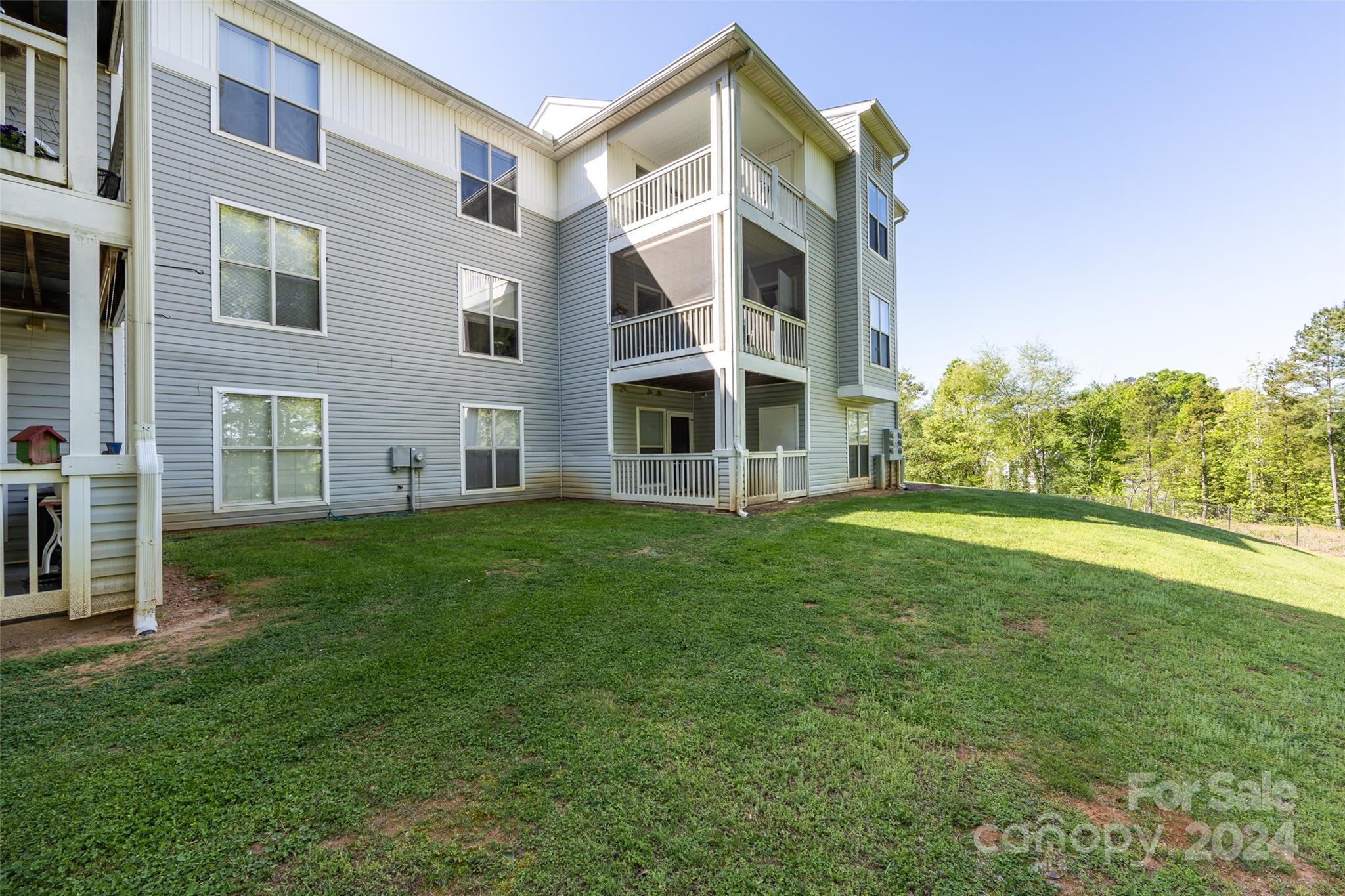 Hamiltons Bay - Residential