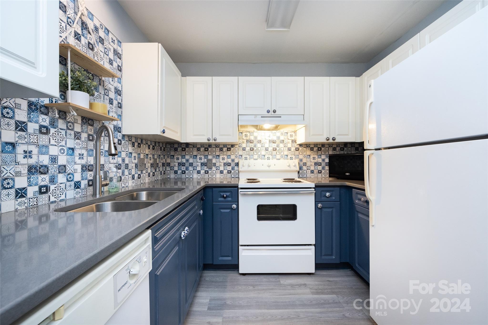 Hamiltons Bay - Residential