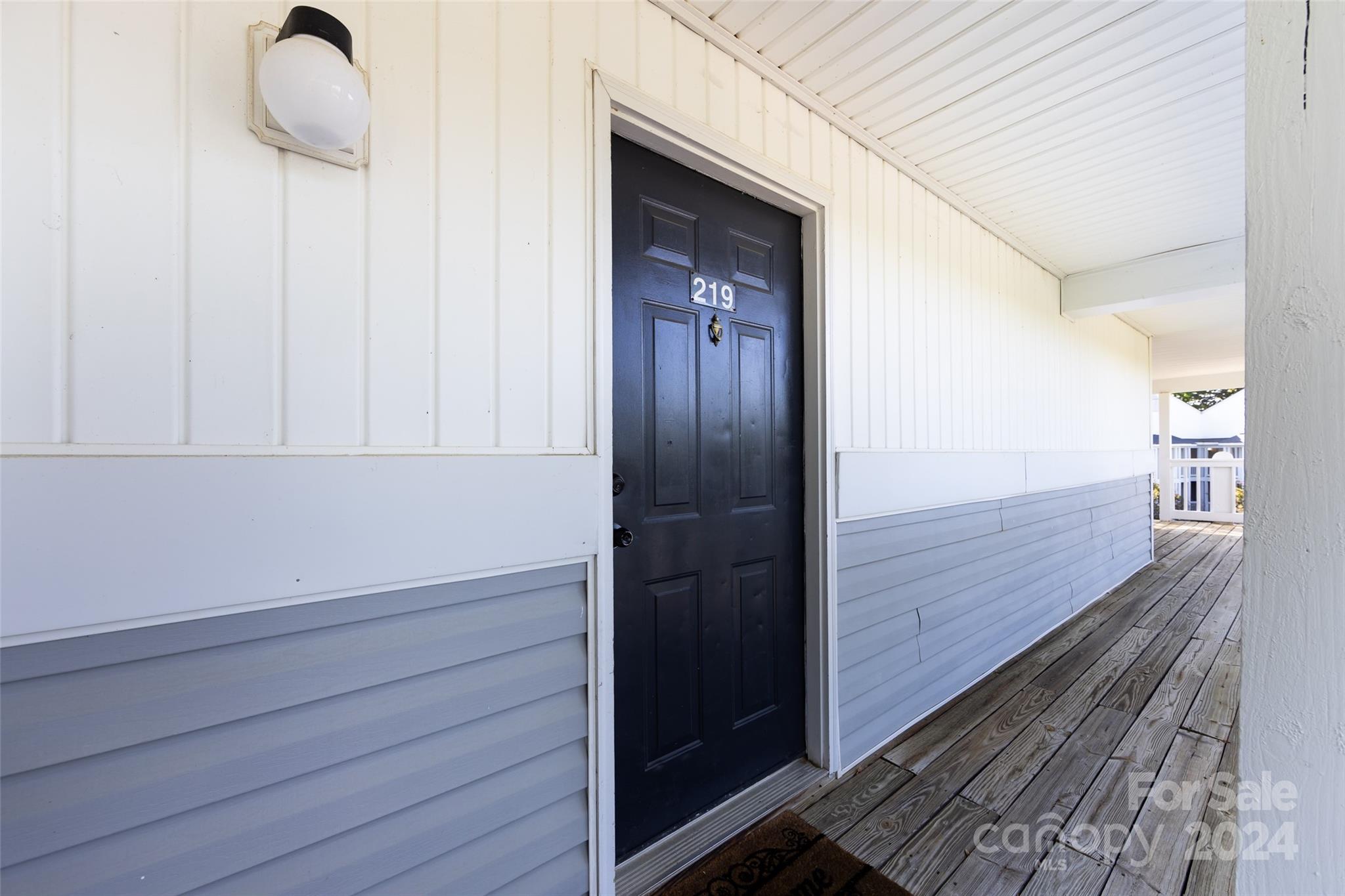 Hamiltons Bay - Residential