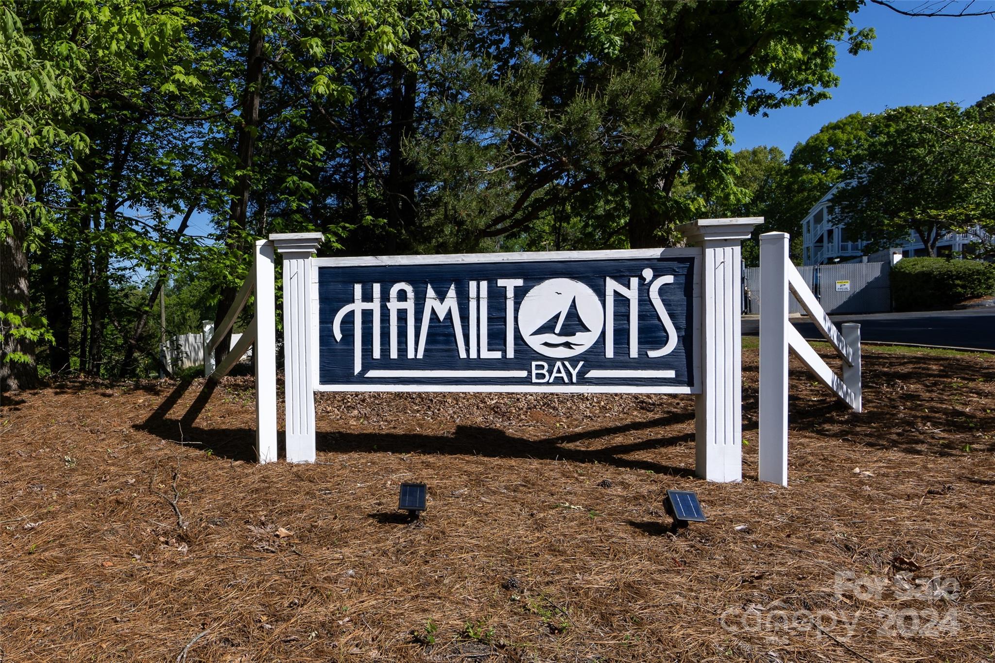Hamiltons Bay - Residential