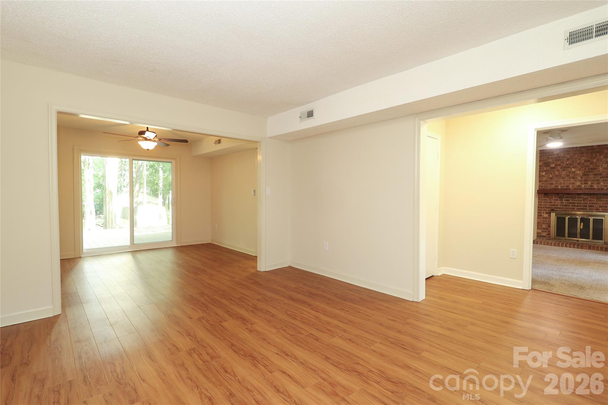 Candlewyck - Residential
