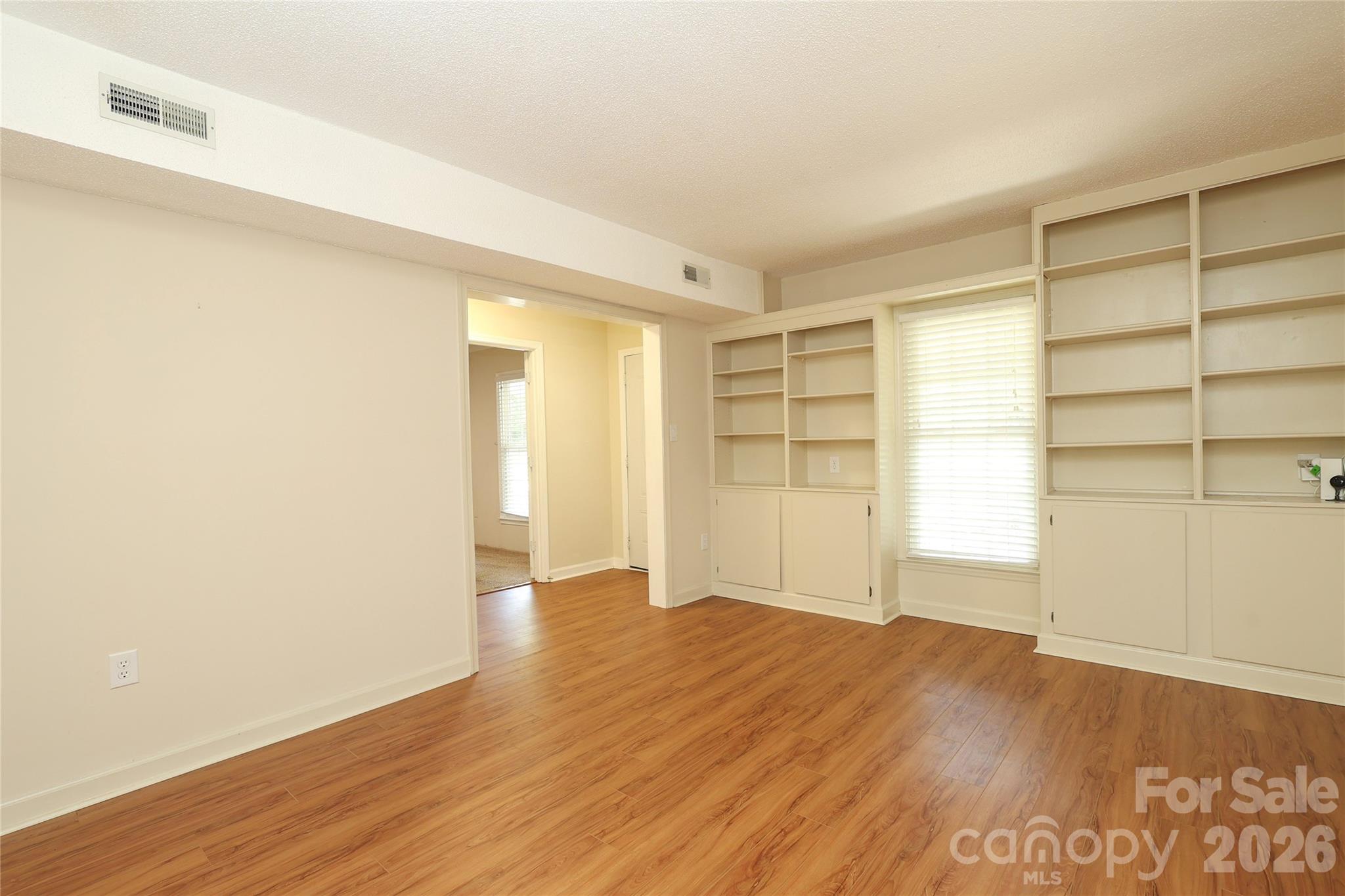 Candlewyck - Residential