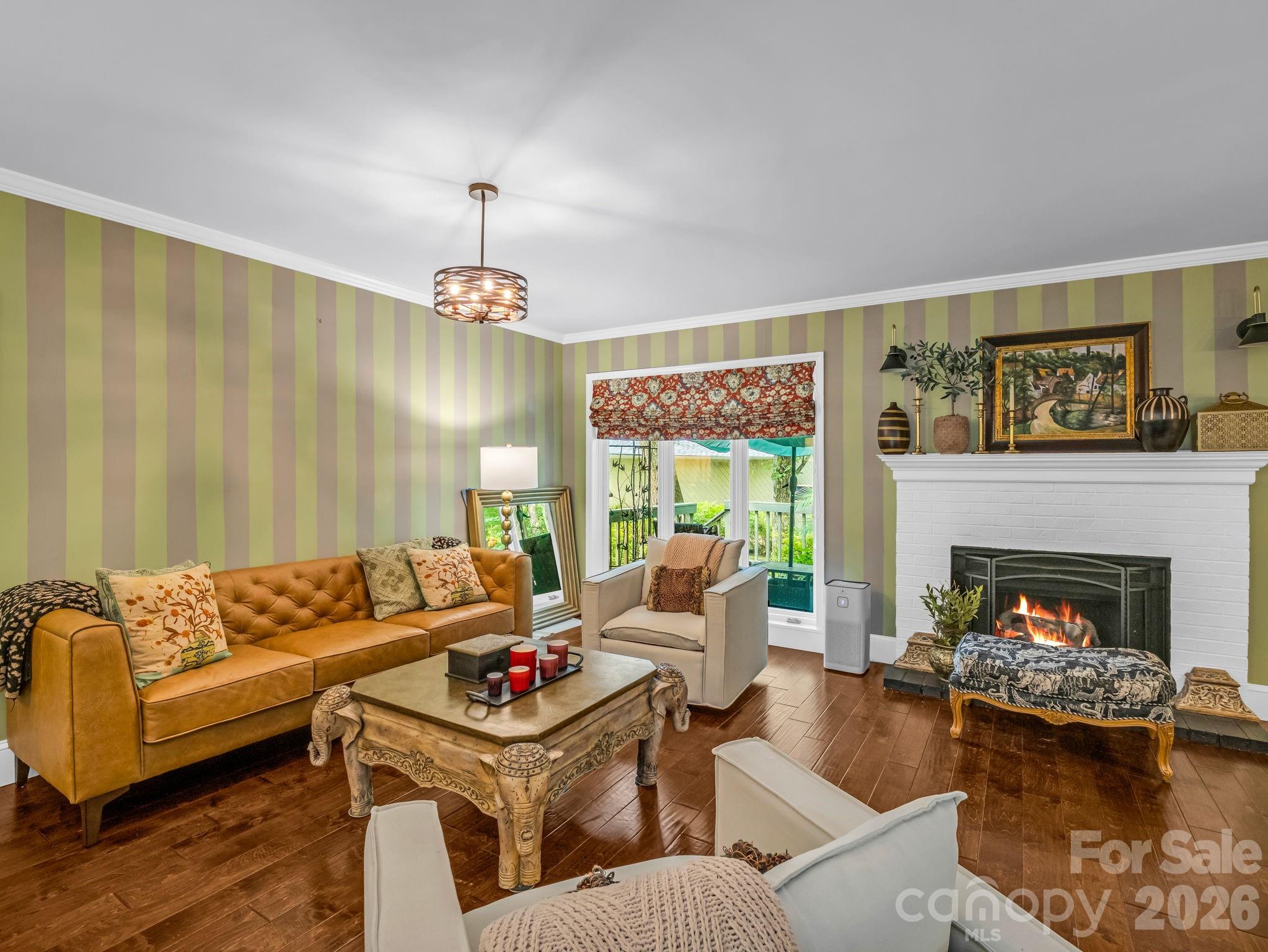 Diamond Ridge Condominiums - Residential